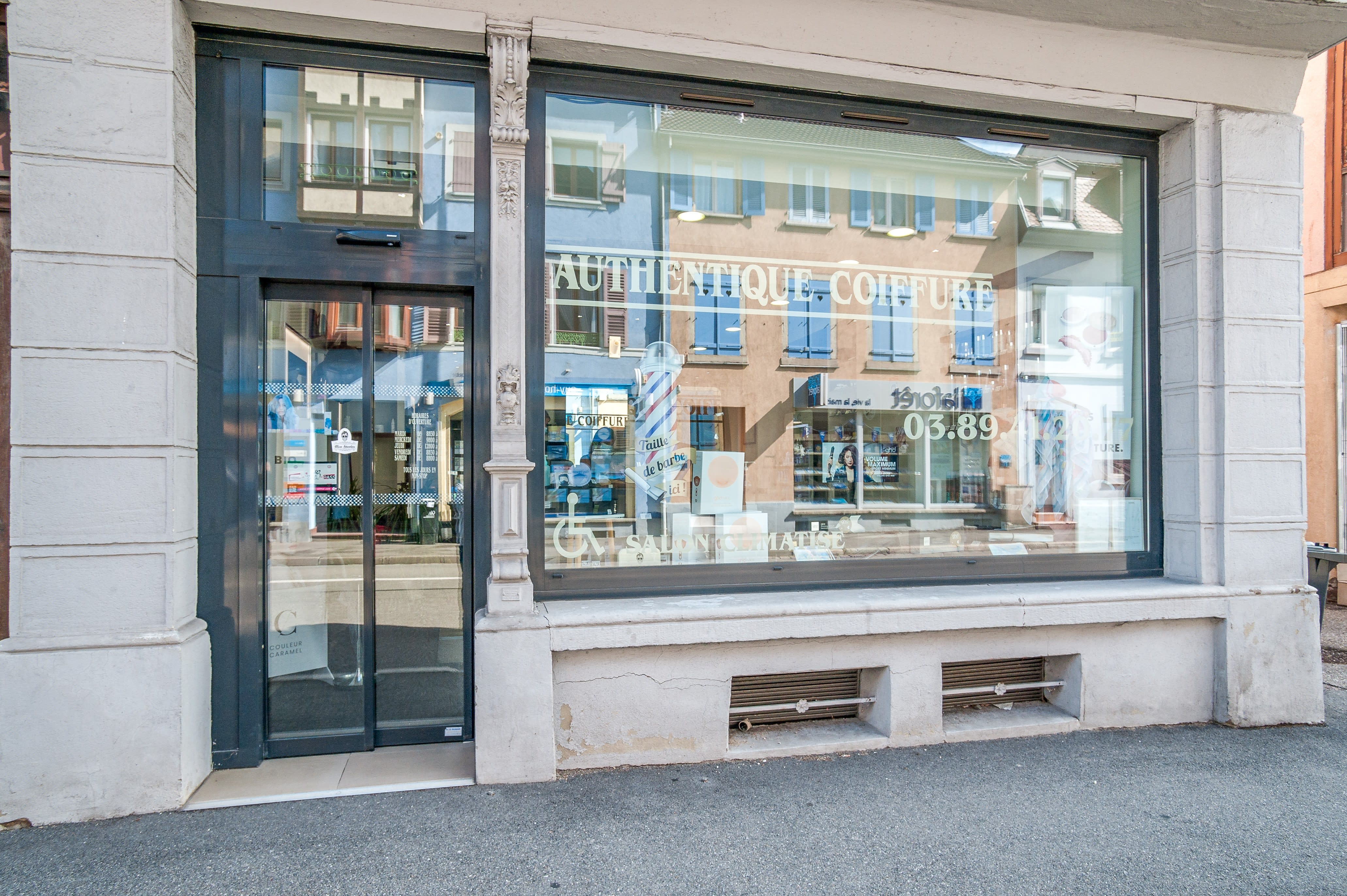 Authentique Coiffure