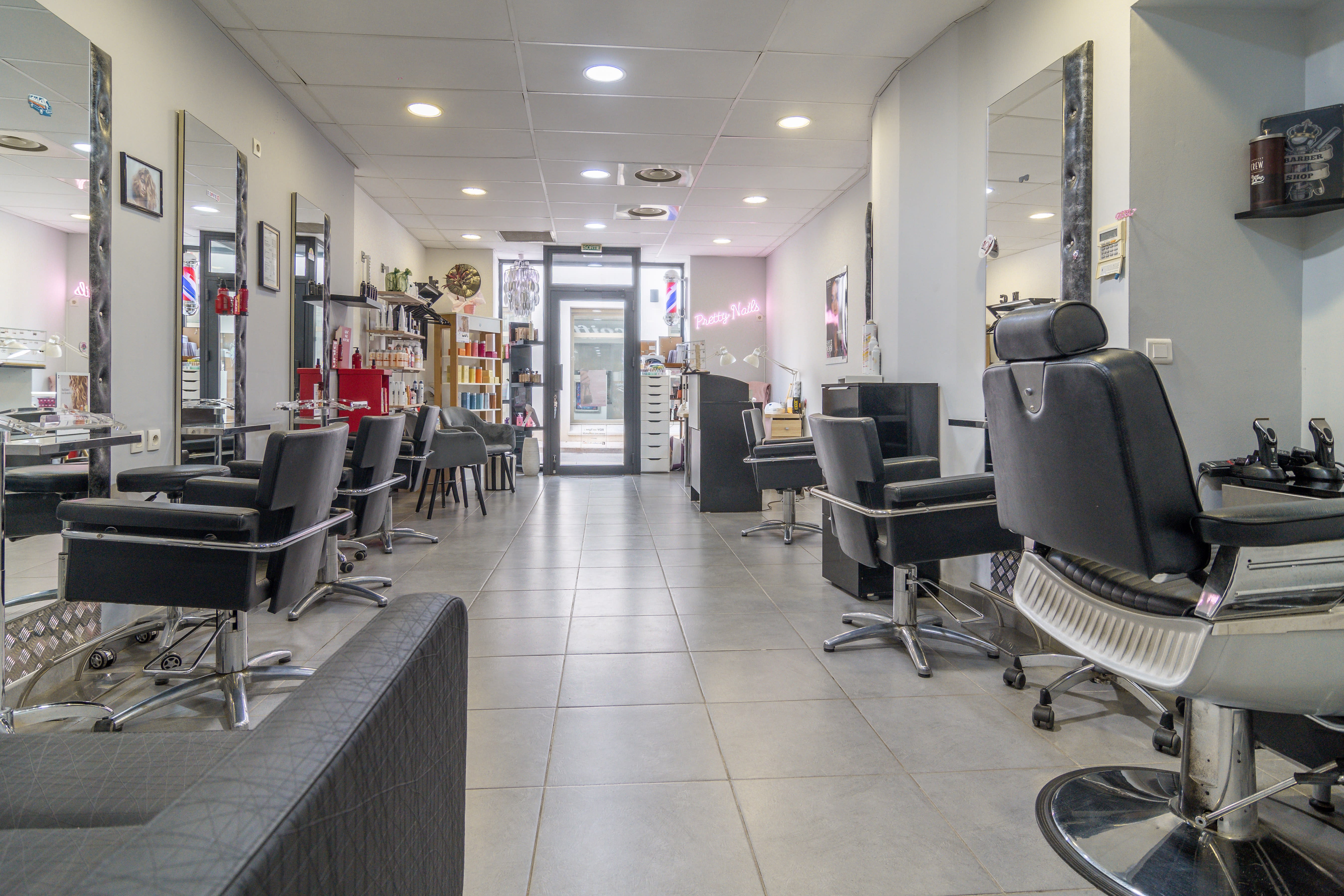 MC Coiffure - Coiffure Saint-Maximin-la-Sainte-Baume - MC Coiffure - Photo Galerie - OneBooking