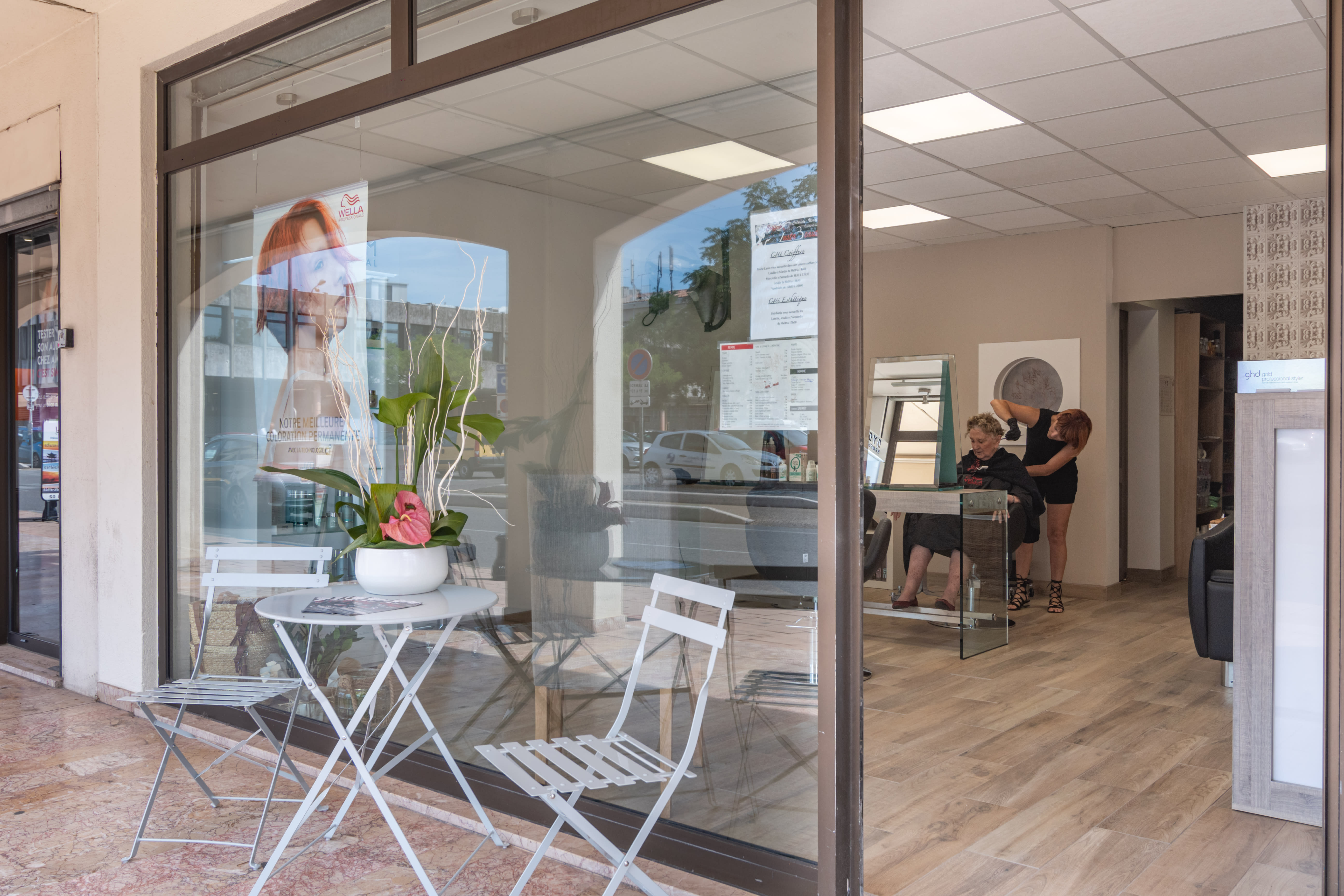 Insta Beauté - Coiffure Brignoles - Insta Beauté - Photo Galerie - OneBooking