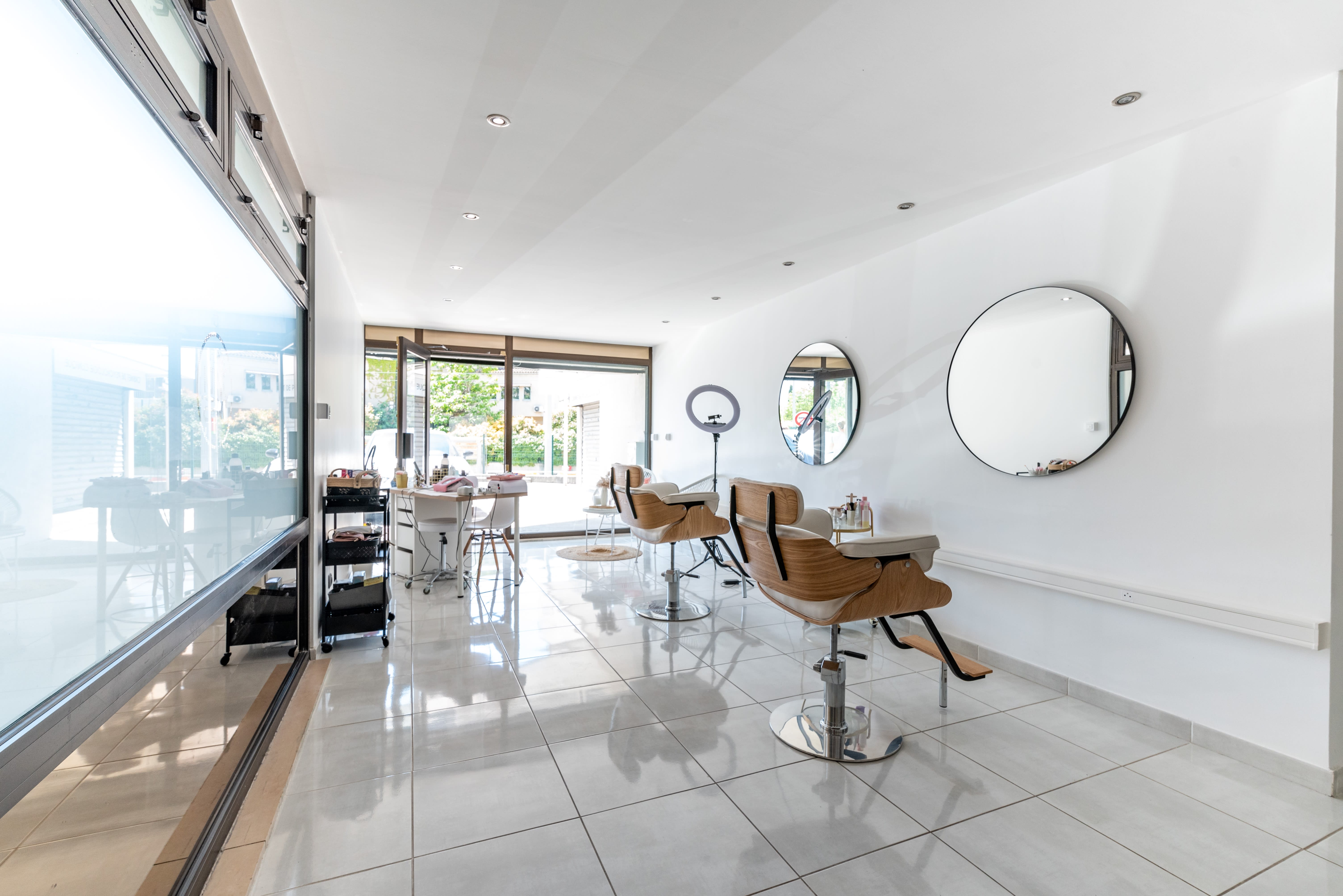 Sublim'H - Onglerie Montpellier - OneBooking