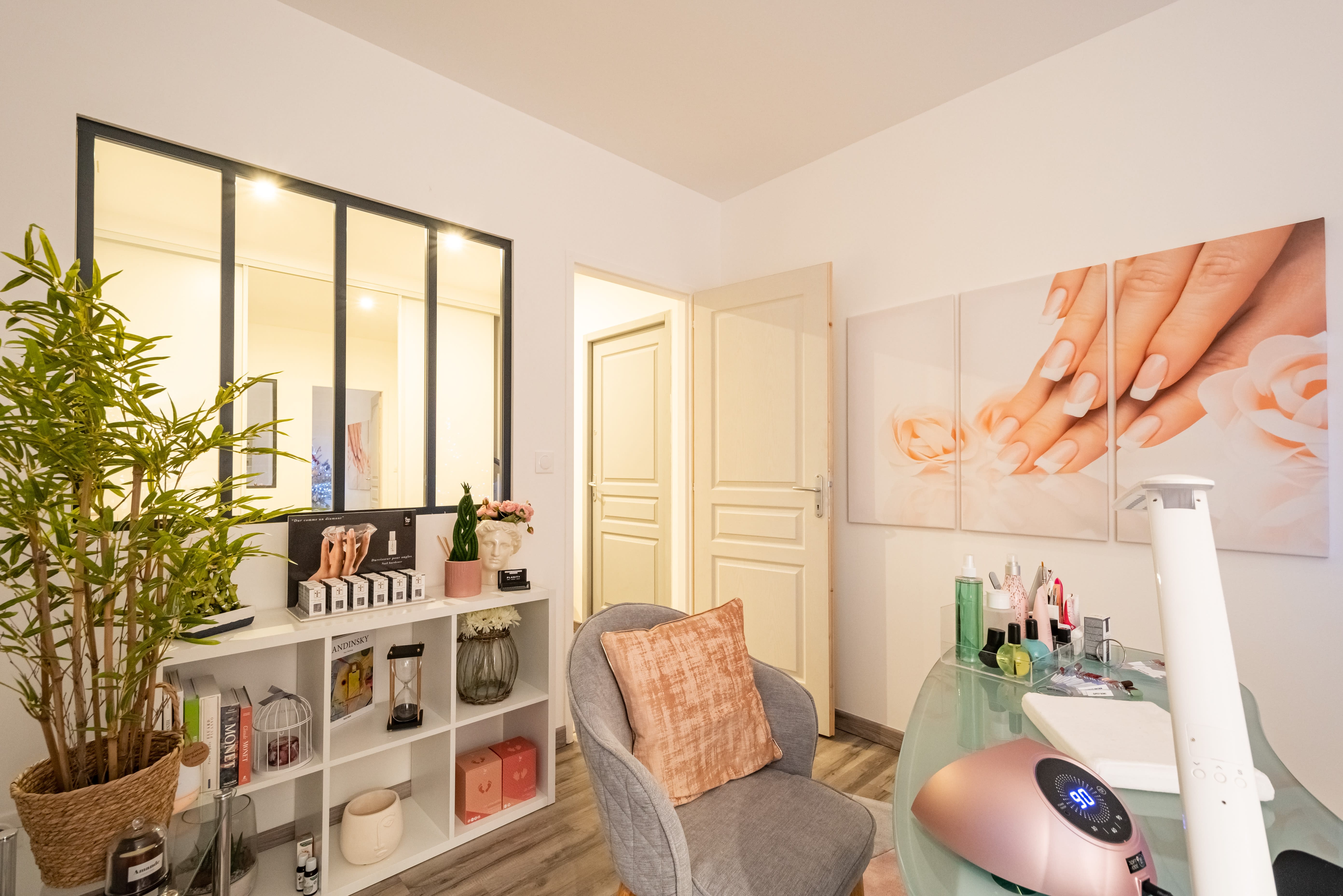 Élégant Nails - Institut de beauté Agen - Photo de couverture - OneBooking