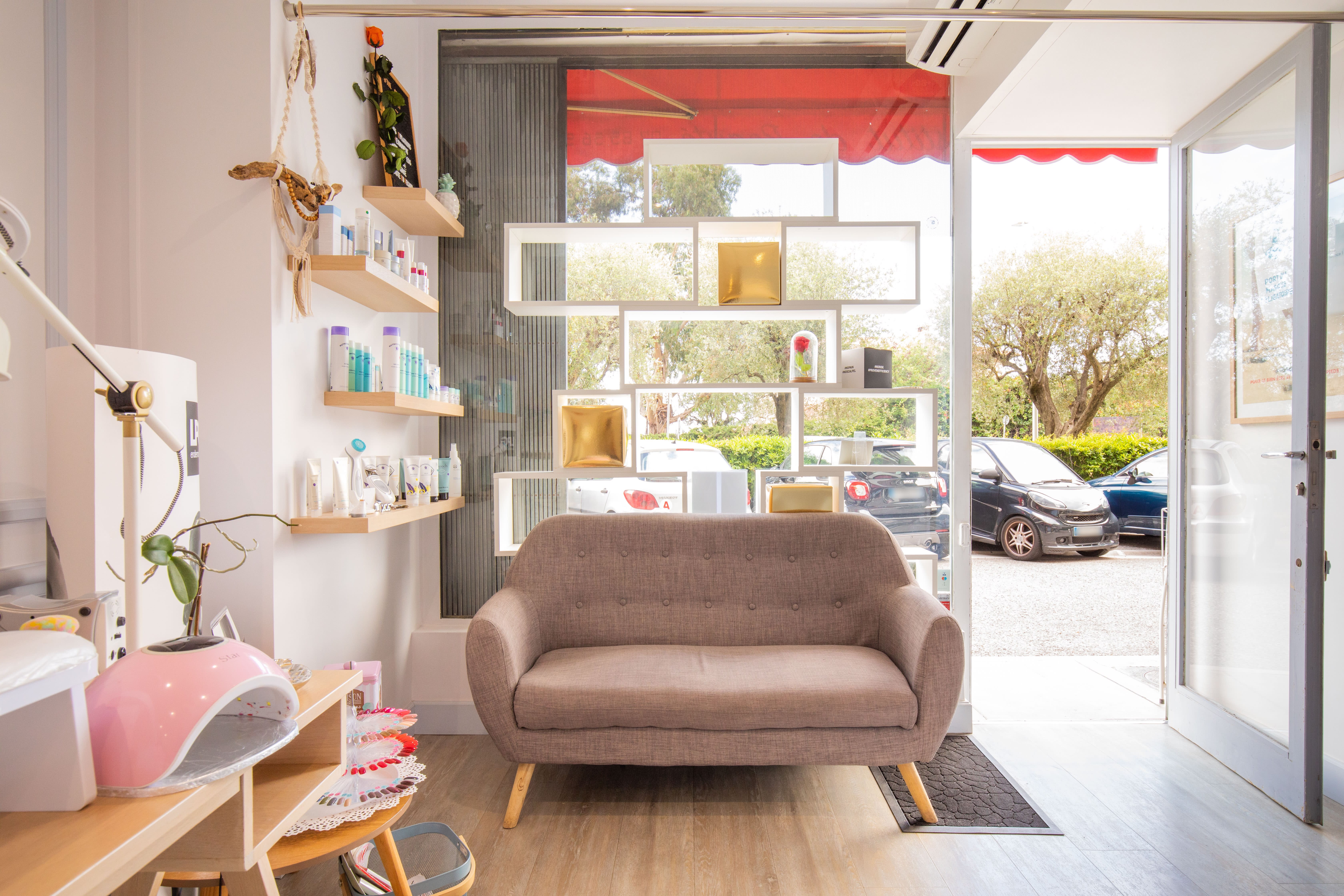 The Corner Beauty - Sourcils & cils Nice - The Corner Beauty - Photo Galerie - OneBooking