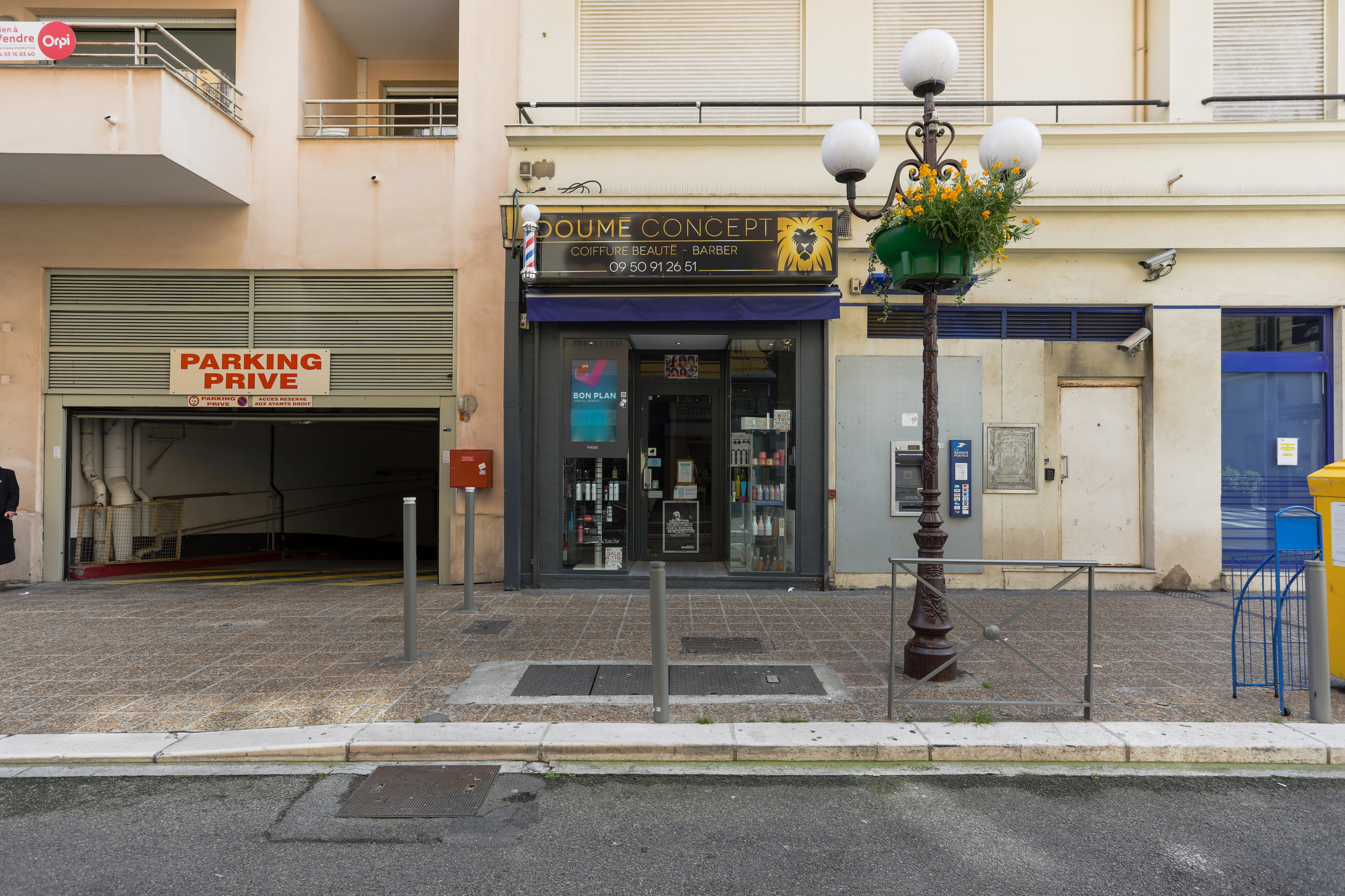Doumé Concept – Coiffure et Beauté - Coiffure Nice - Photo de couverture - OneBooking