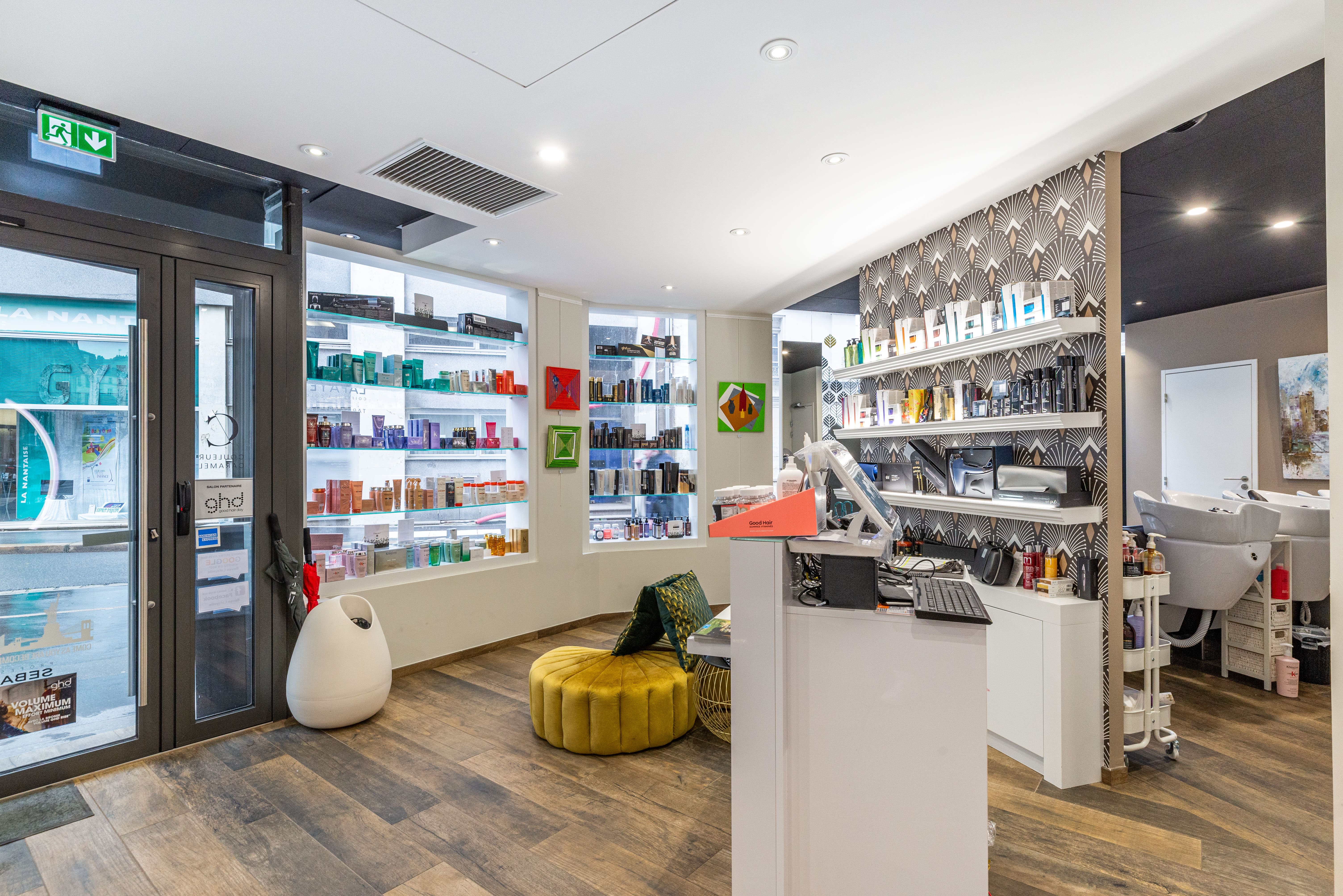 Seven Lafayette Coiffeur - Coiffure Nantes - Seven Lafayette Coiffeur - Photo Galerie - OneBooking