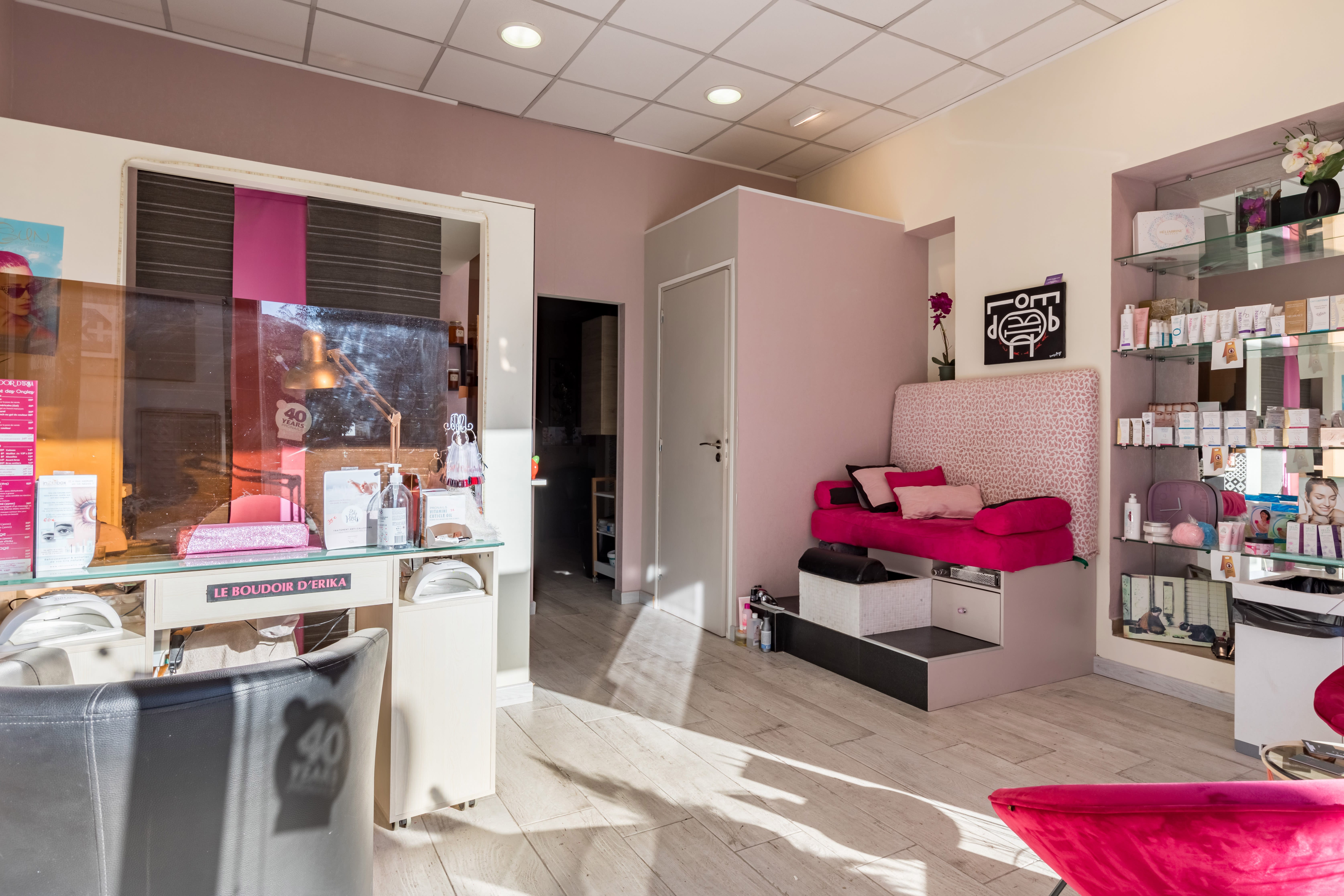 Le Boudoir d'Erika - Sourcils & cils Nice - Le Boudoir d'Erika - Photo Galerie - OneBooking