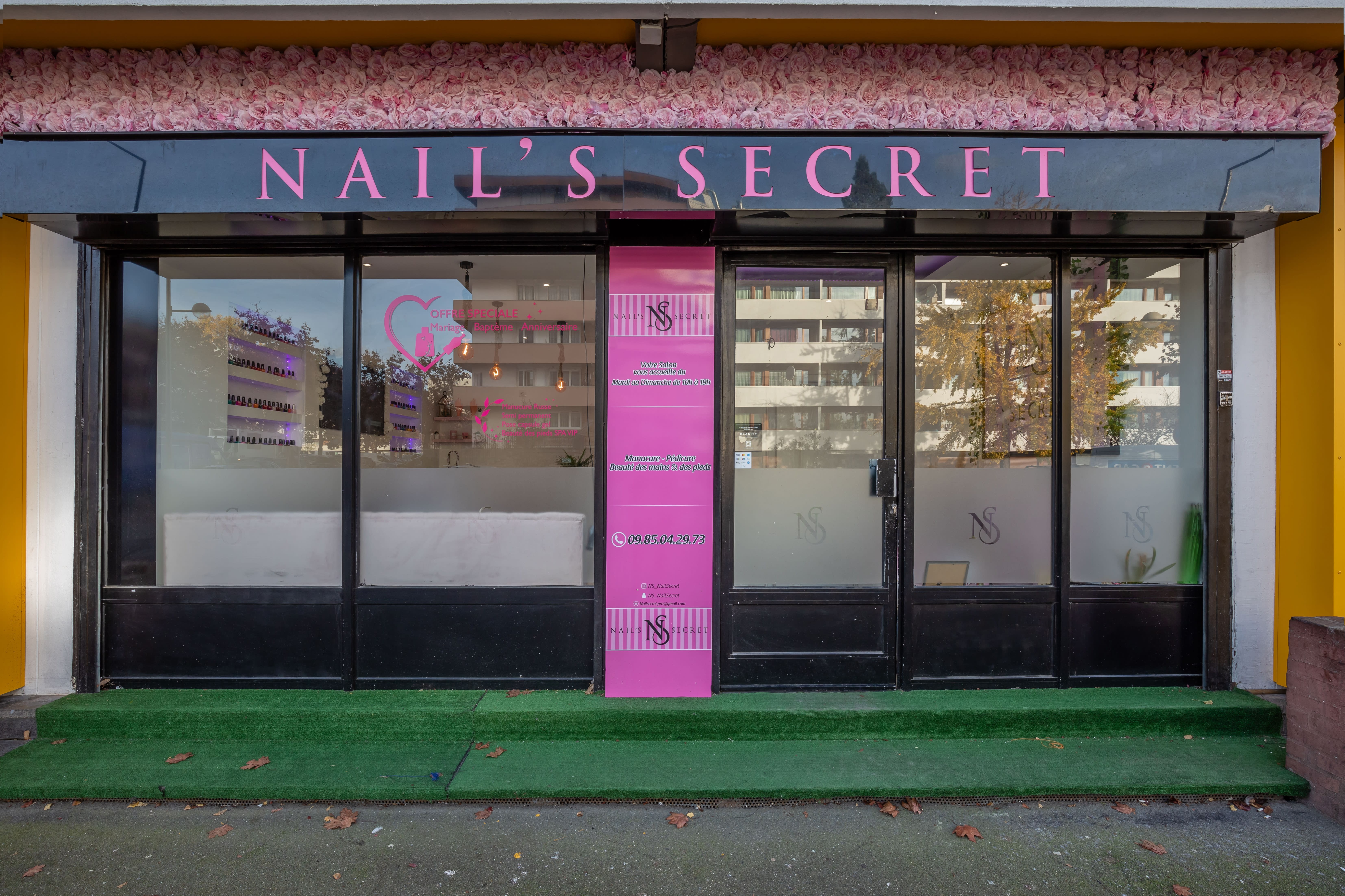 Nail’s Secret