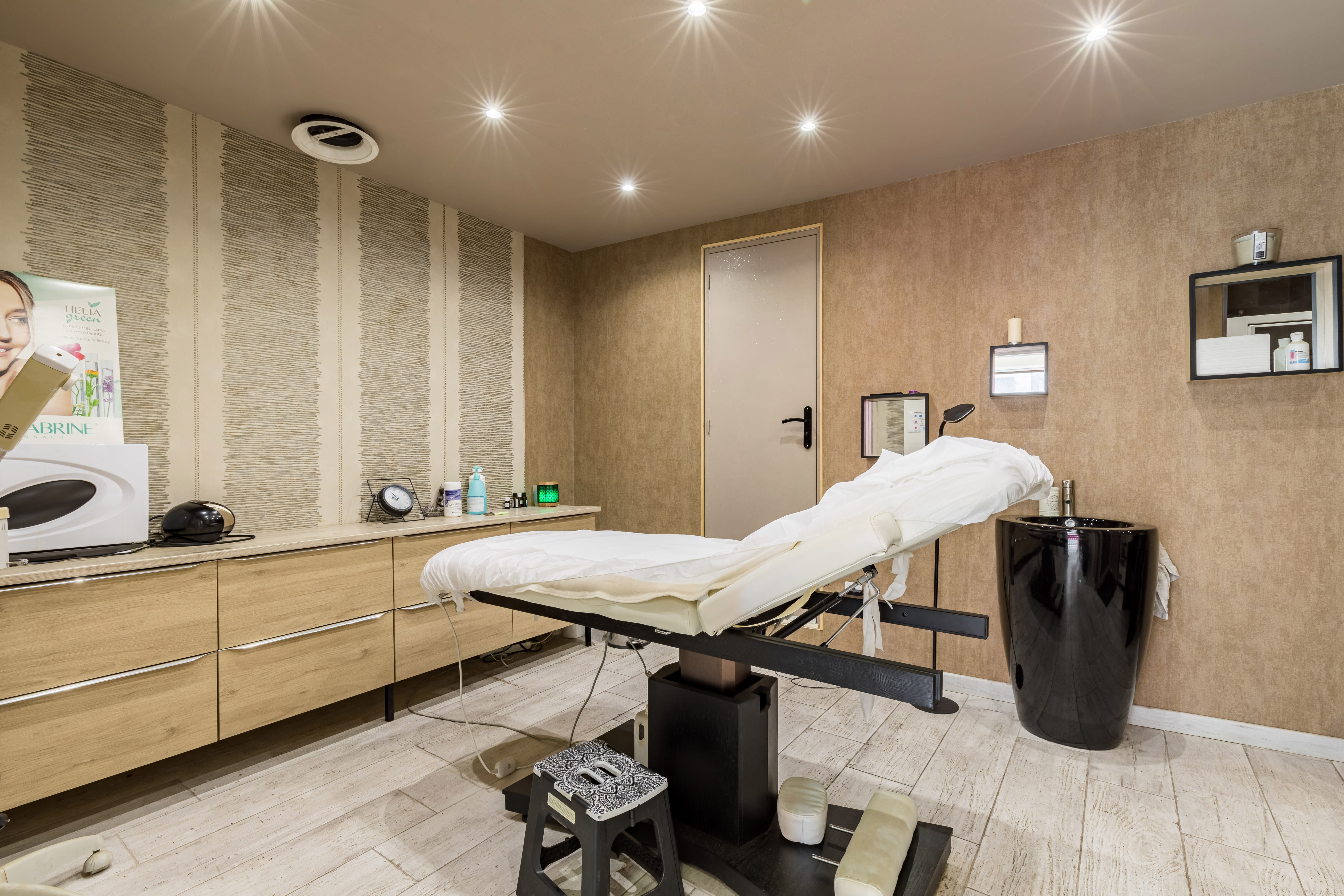 Le Boudoir d'Erika - Sourcils & cils Nice - Le Boudoir d'Erika - Photo Galerie - OneBooking