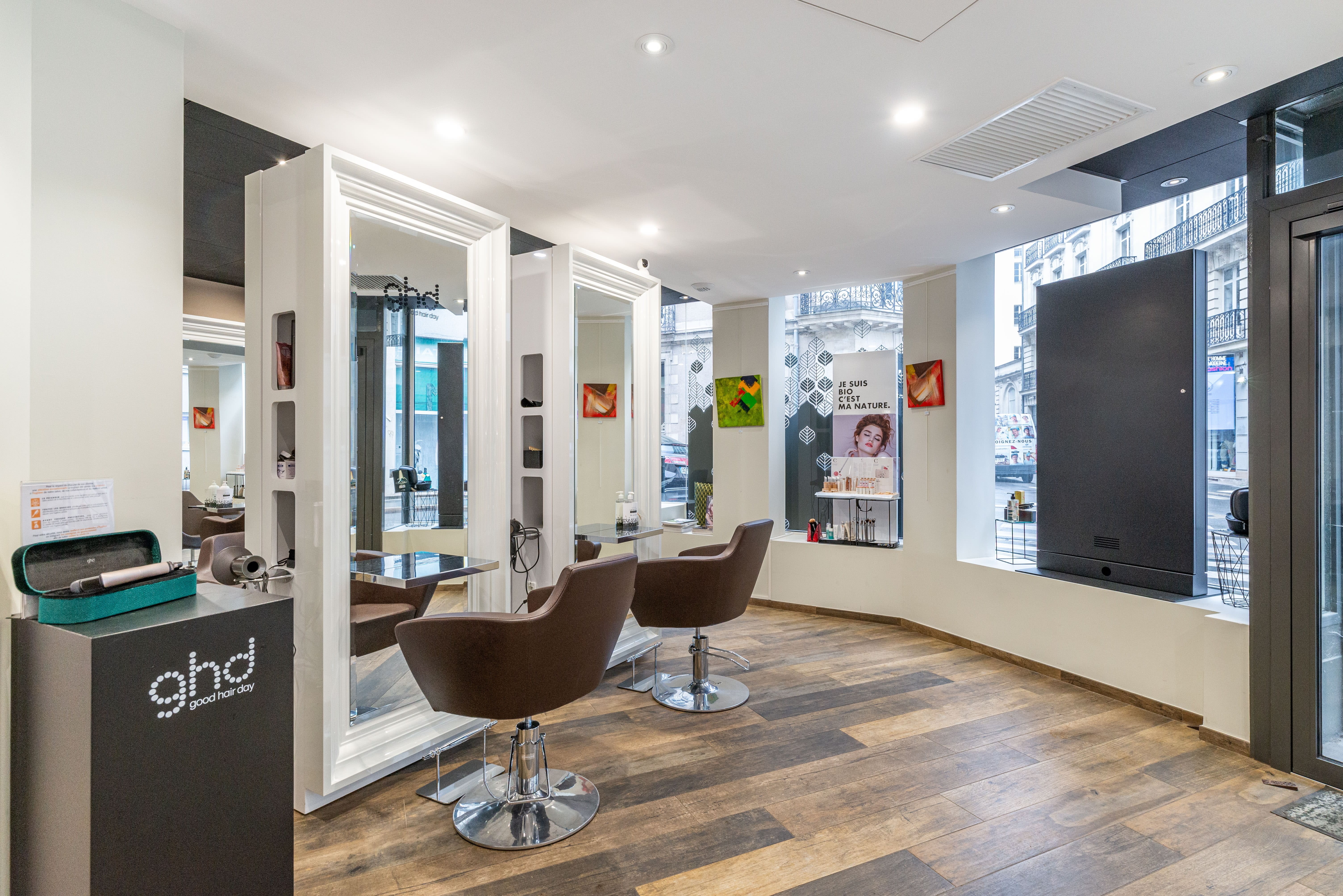 Seven Lafayette Coiffeur - Coiffure Nantes - Seven Lafayette Coiffeur - Photo Galerie - OneBooking