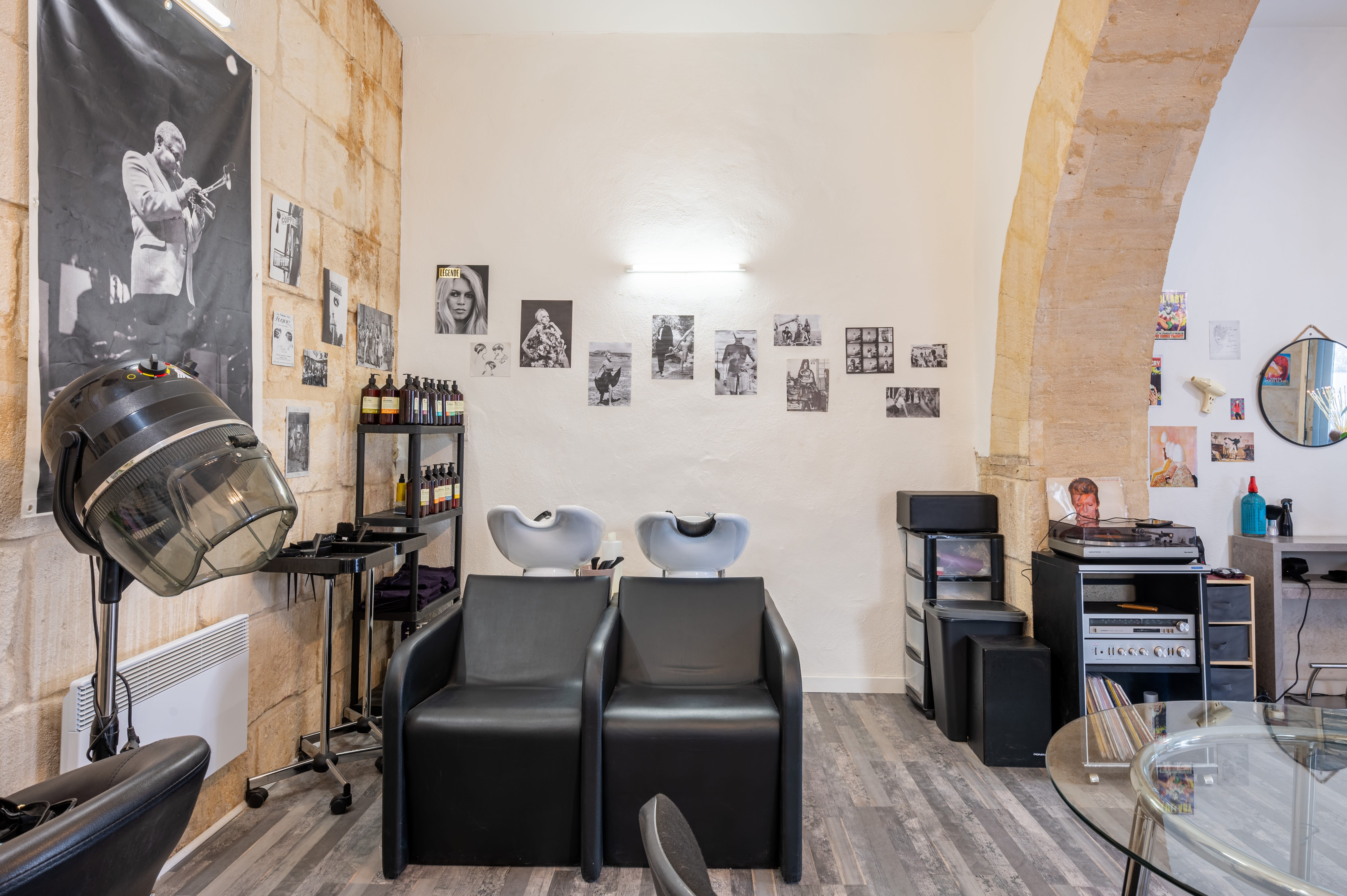 Styl and Coiff - Onglerie Nîmes - OneBooking