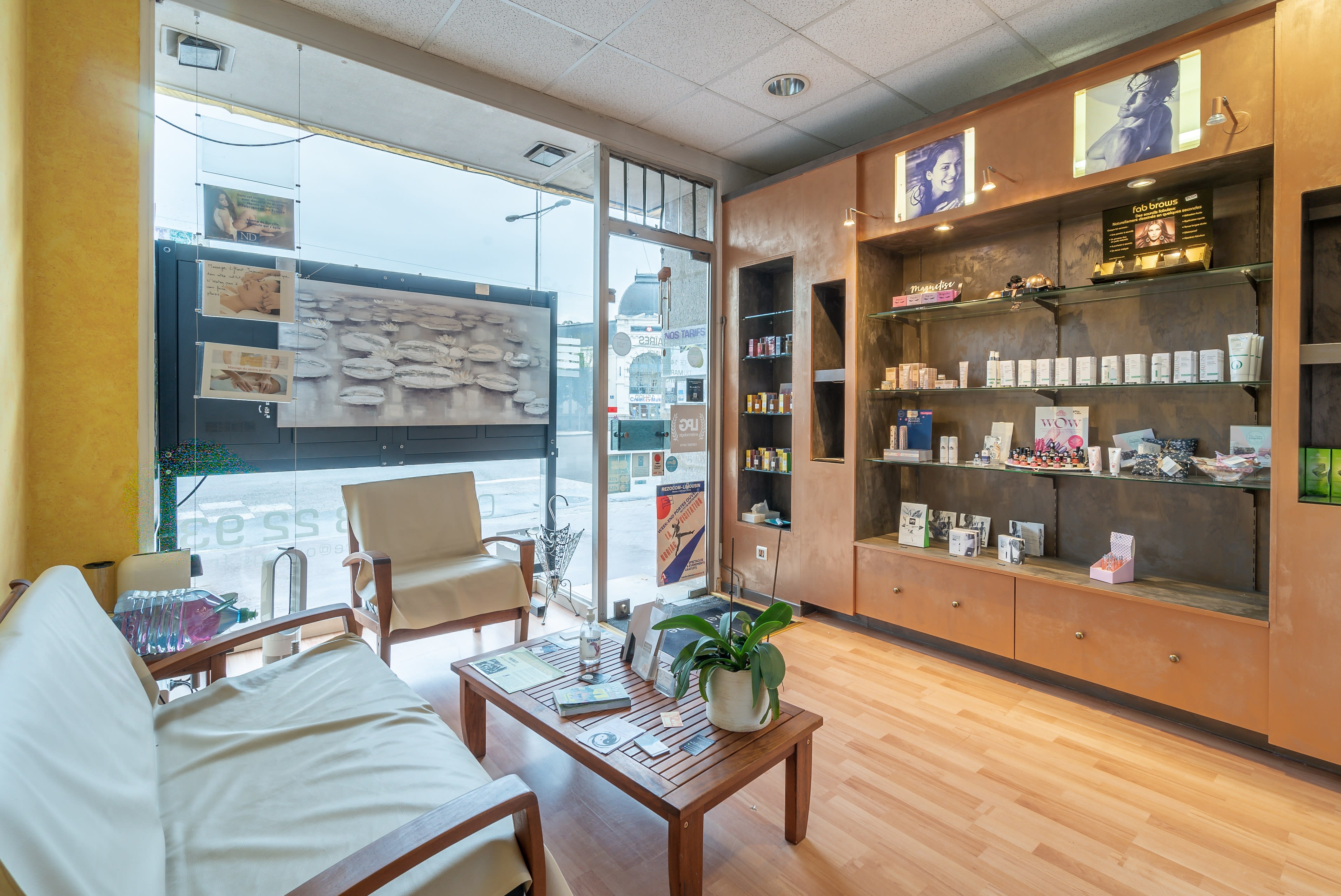 Ma Ligne Bien-être - Onglerie Limoges - OneBooking