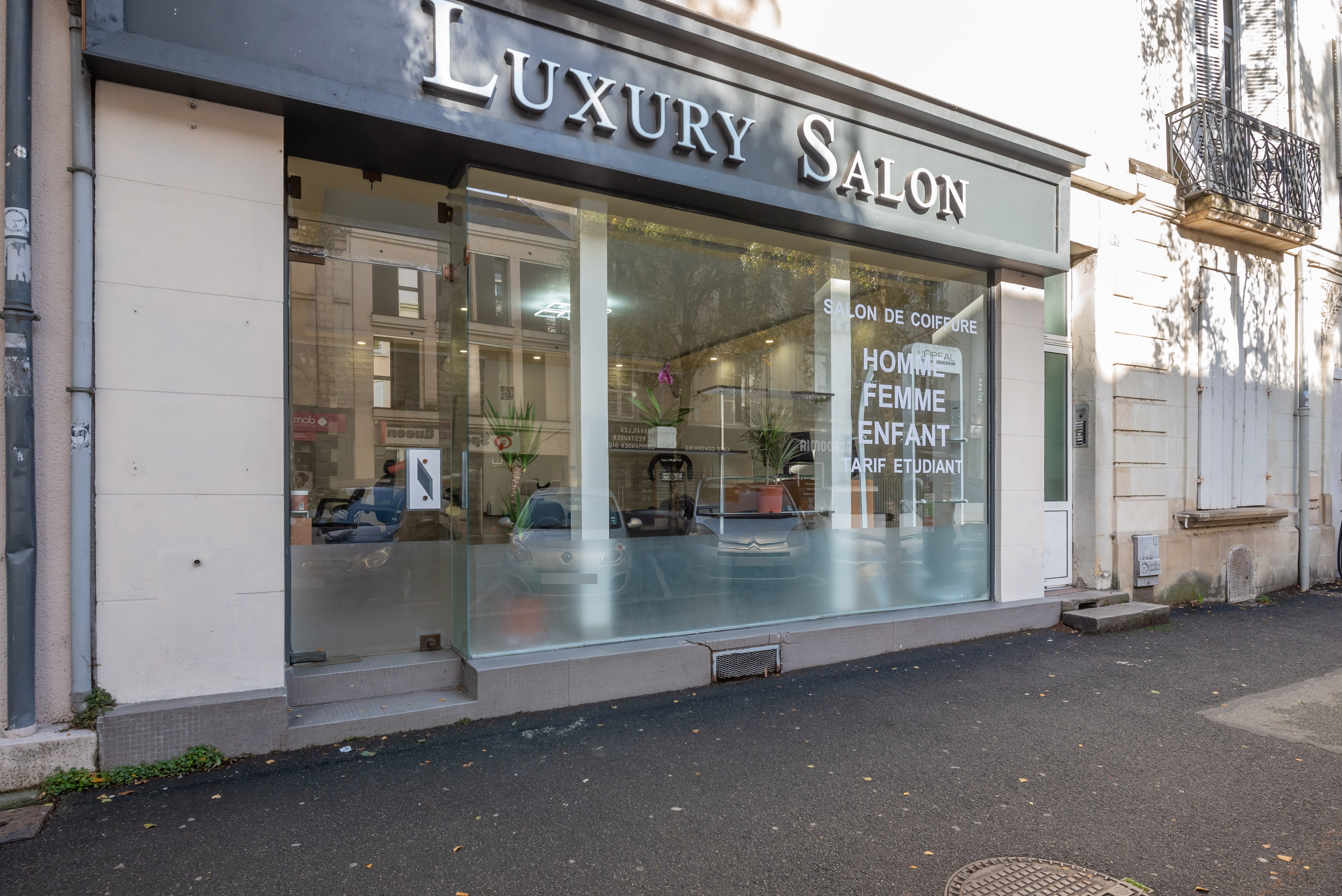 Luxury Coiffure