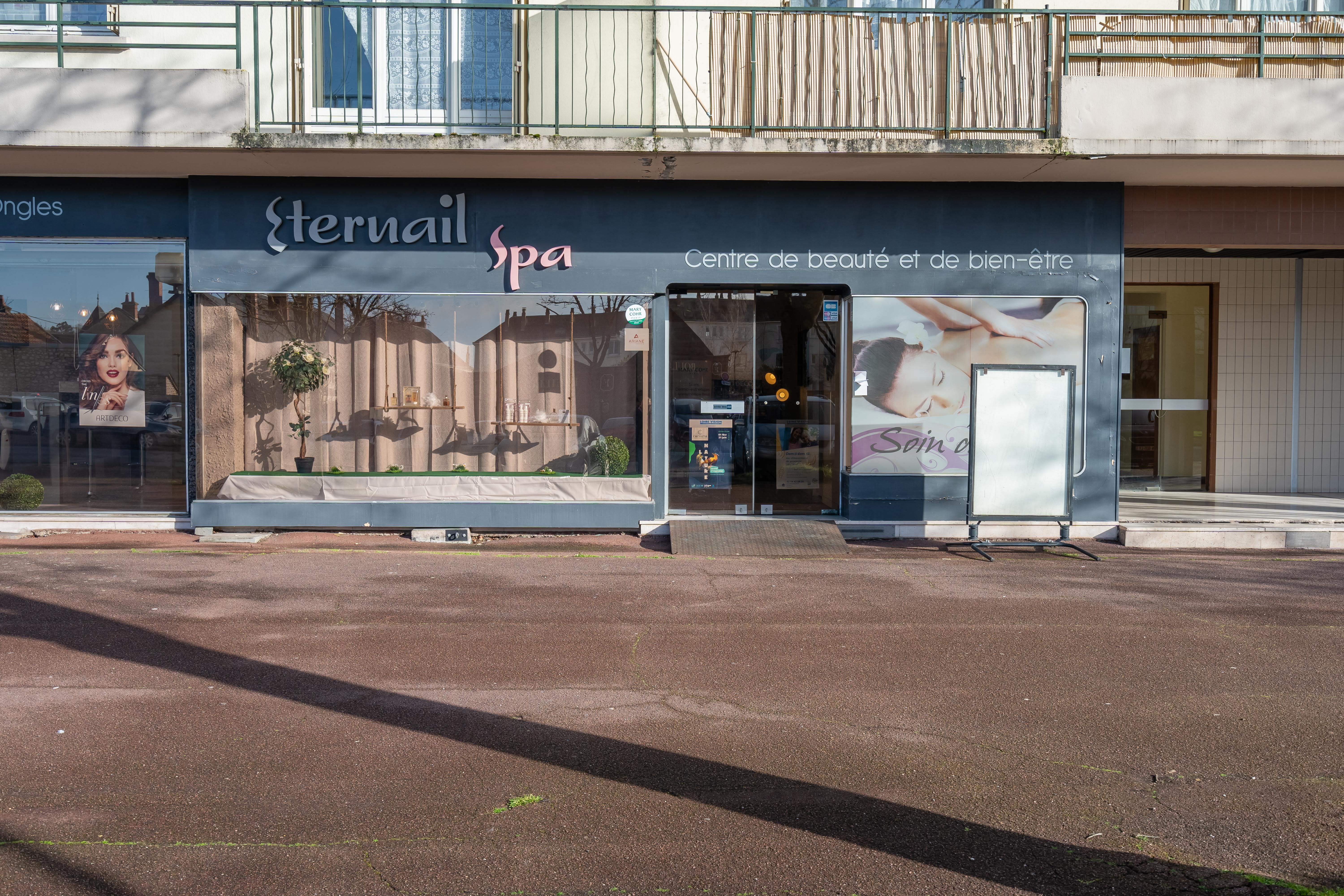 Eternail spa - Coiffure Vendôme - OneBooking