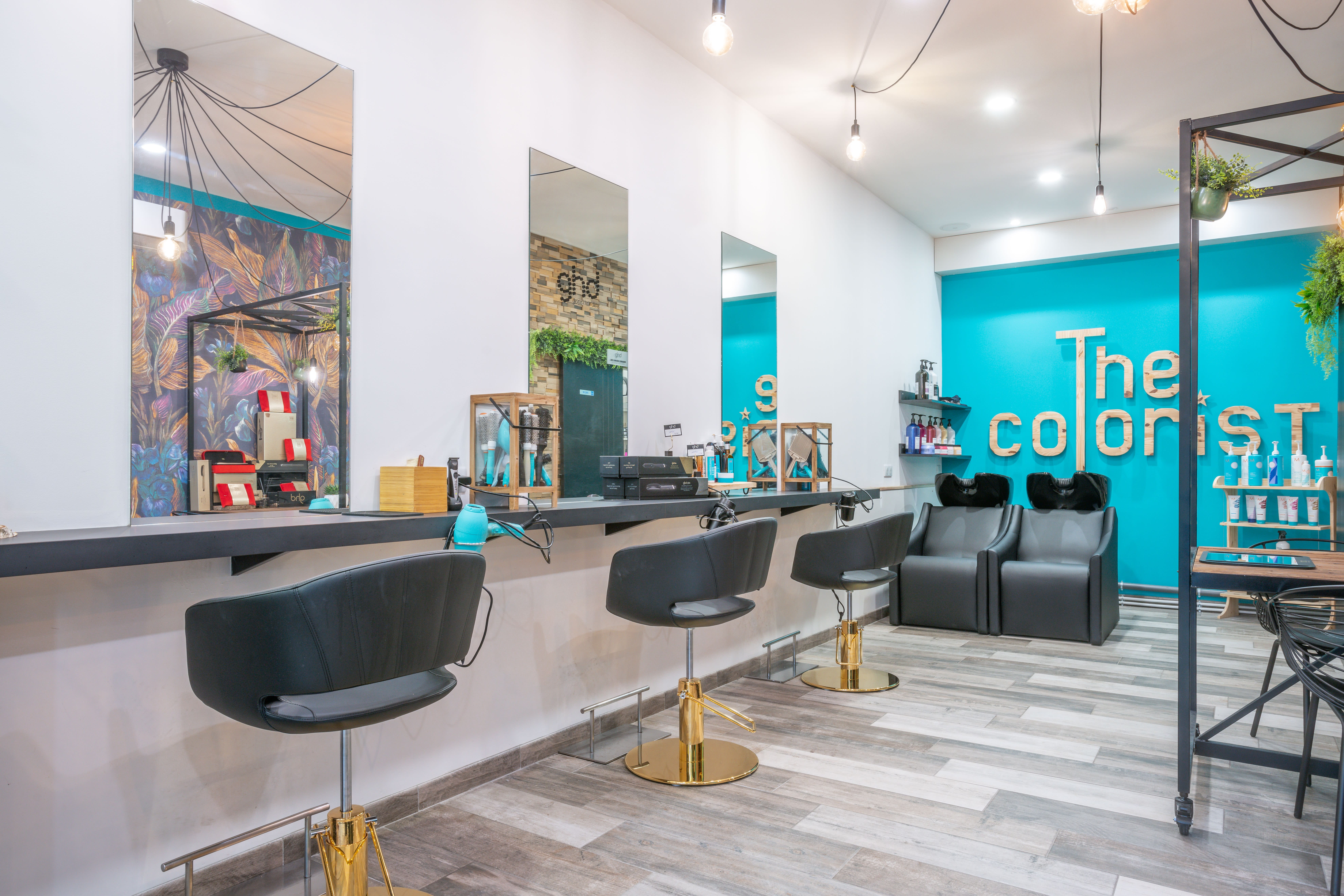 The Colorist - Coiffure Alès - The Colorist - Photo Galerie - OneBooking