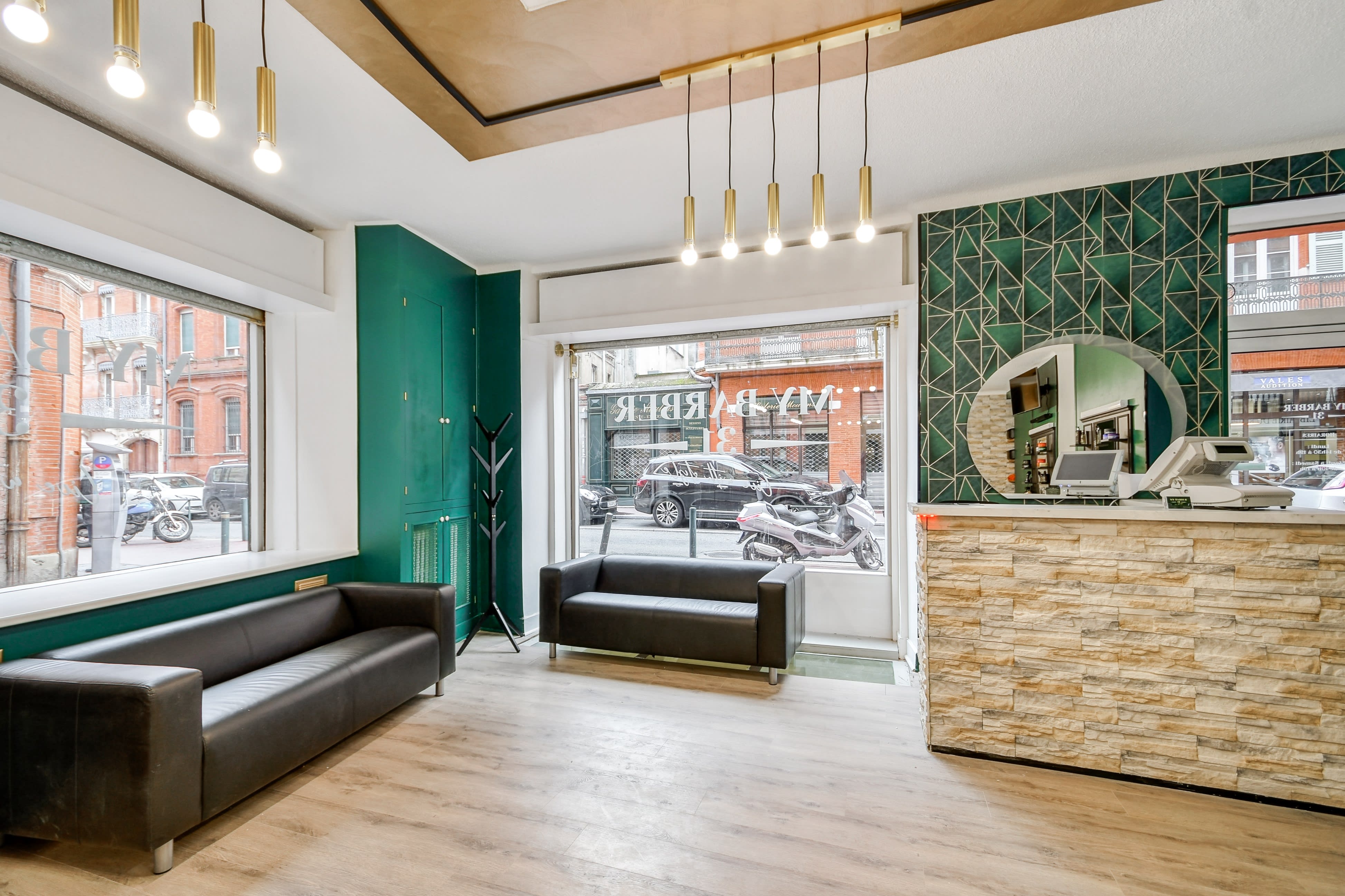 LM Studio - Coiffure Toulouse - LM Studio - Photo Galerie - OneBooking