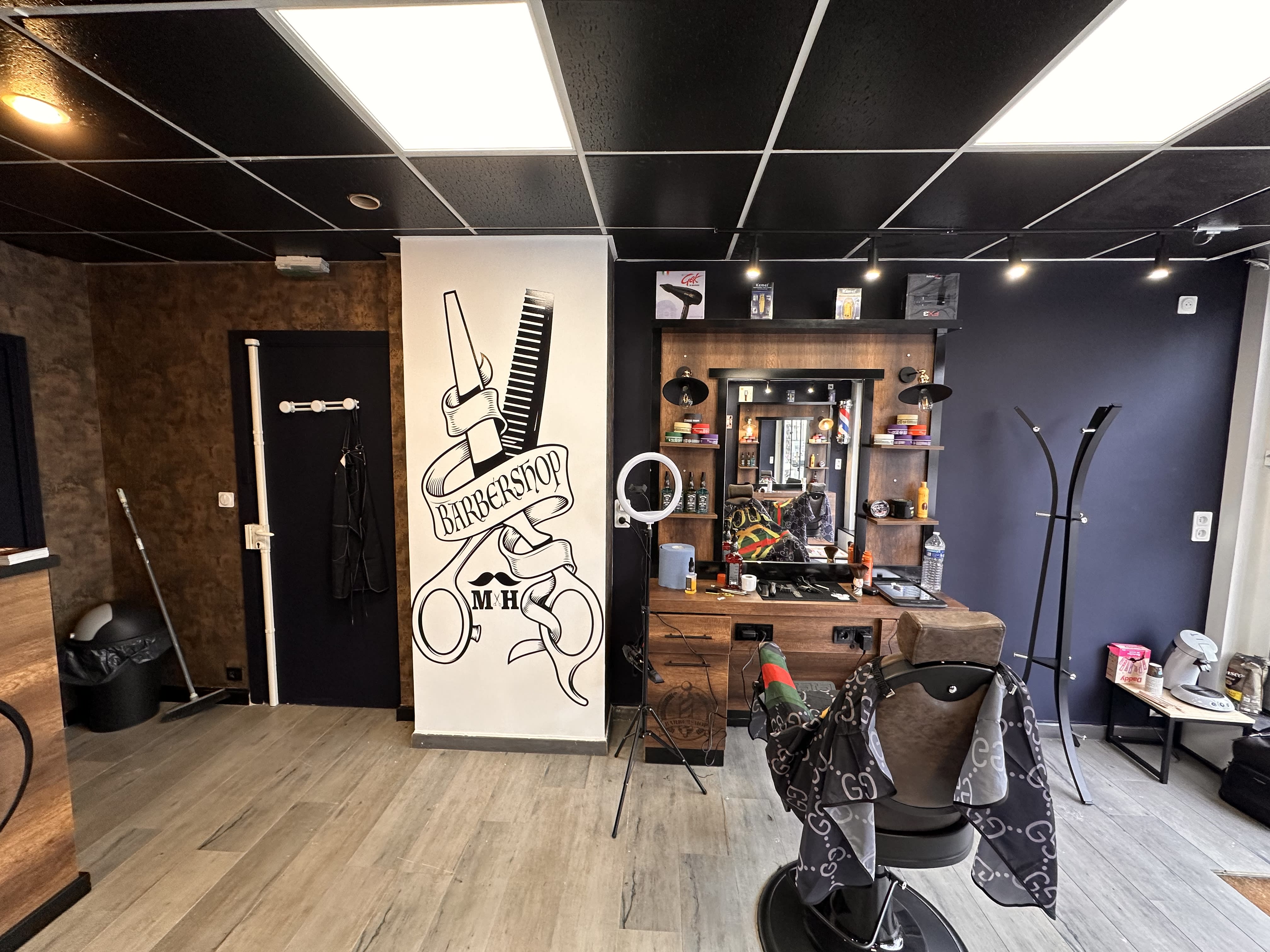 M & H BarberShop - Barbier Rennes - OneBooking