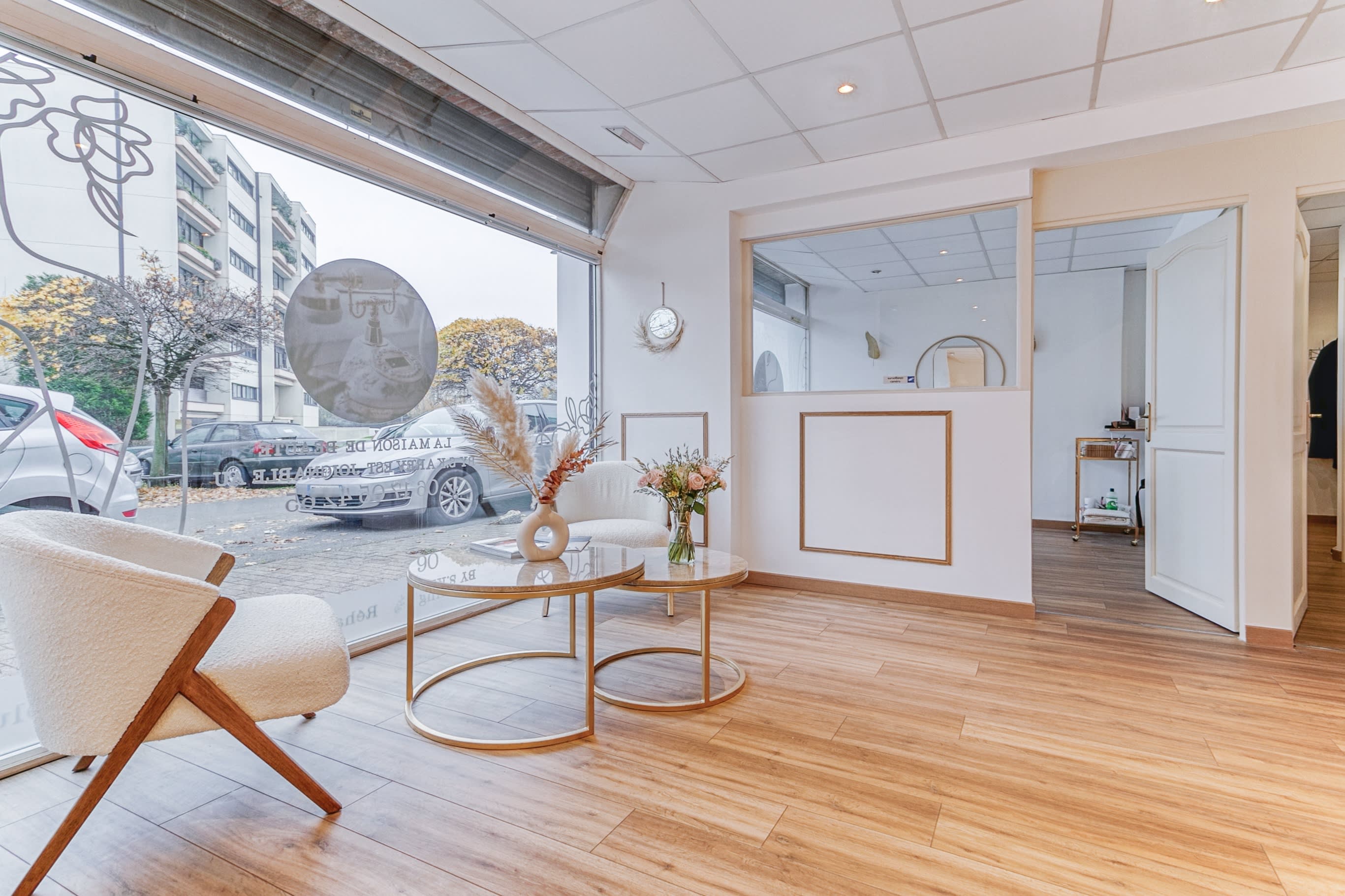 La Maison De Beauté By Sarah Karev La maison de beauté by Sarah Karev : institut de beauté à Villeneuve-d'Ascq