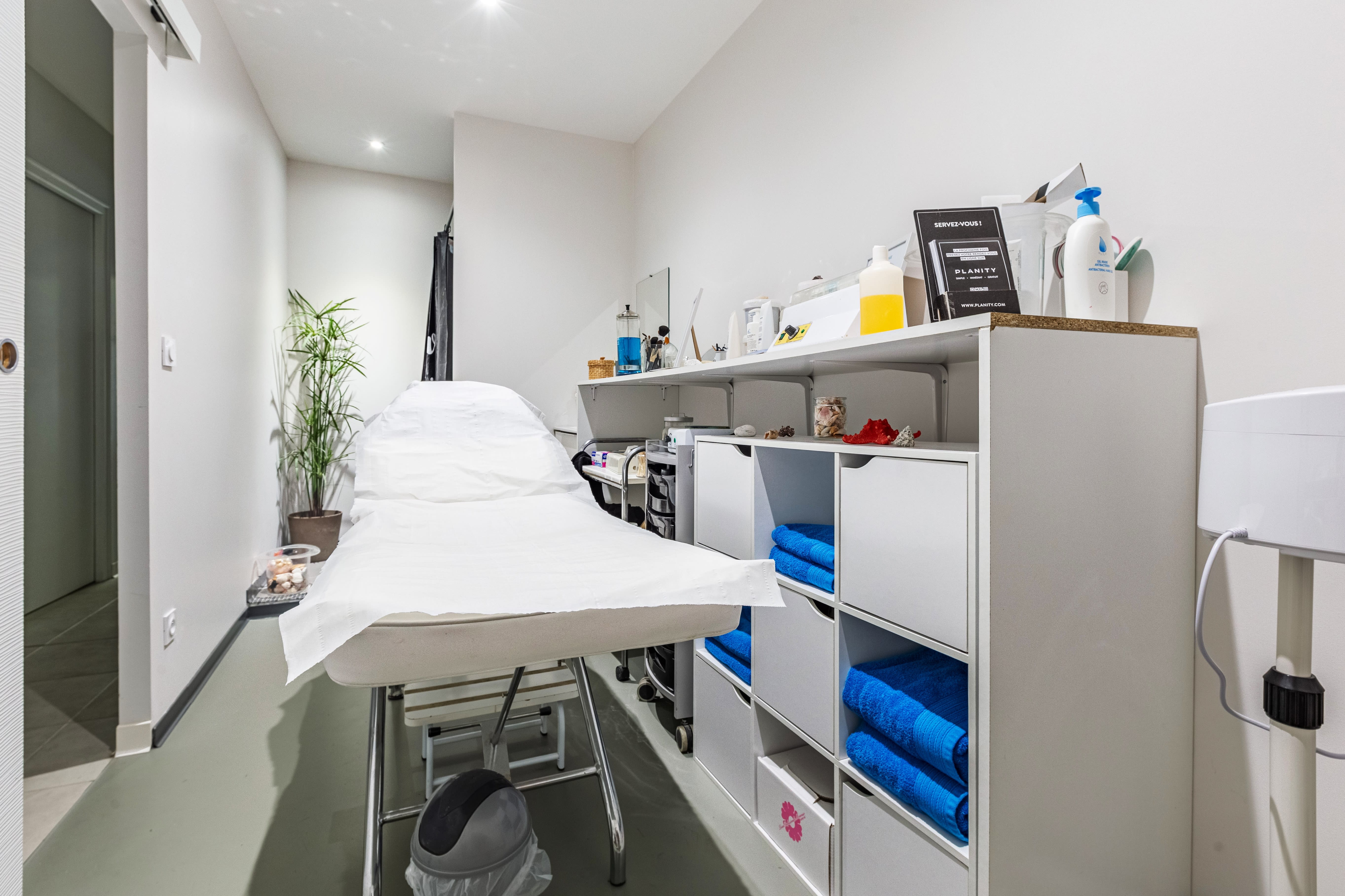 Fanny Coiffure - Institut de beauté Agen - Fanny Coiffure - Photo Galerie - OneBooking