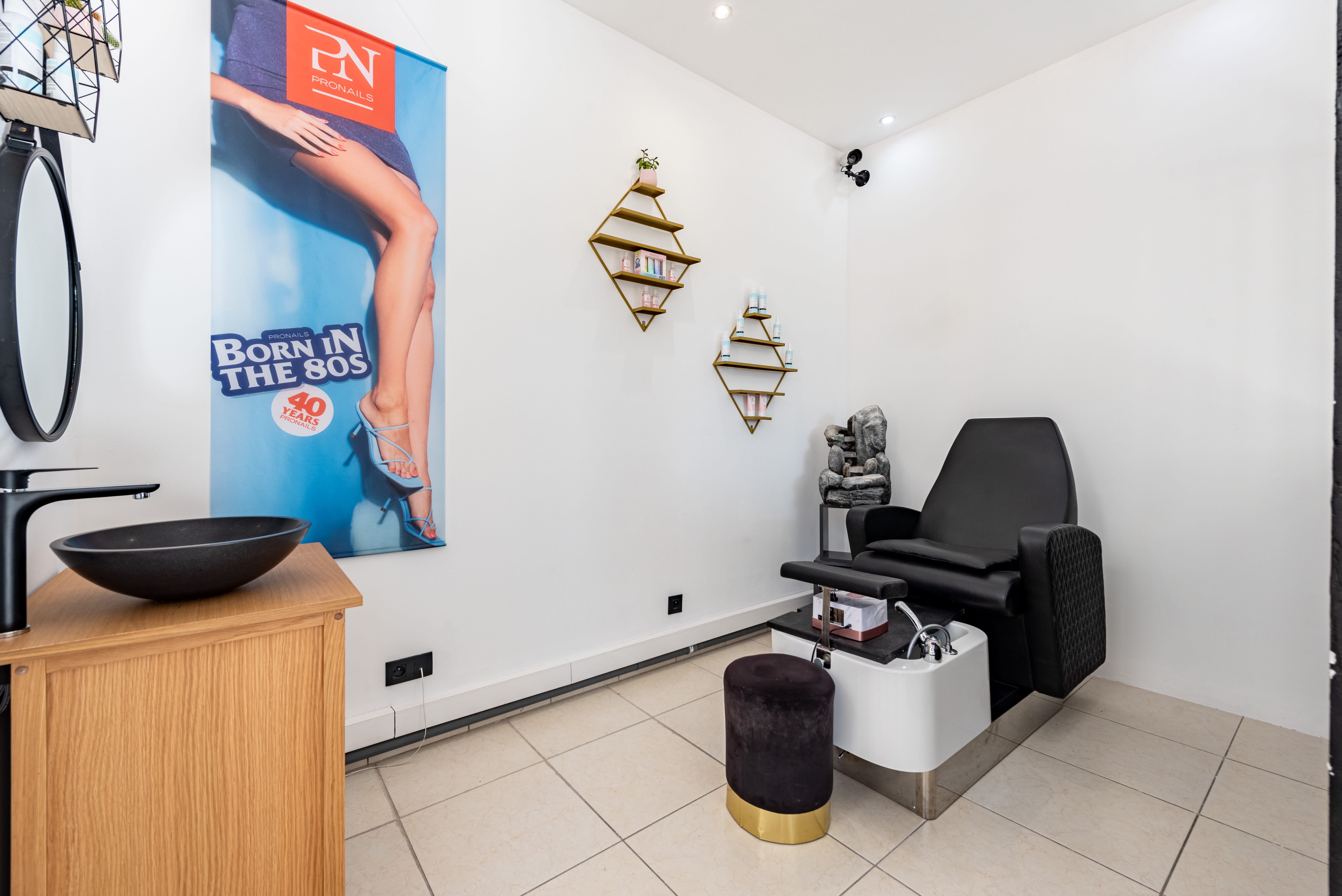 Au Comptoir de l'Ongle - Institut de beauté Antibes - Au Comptoir de l'Ongle - Photo Galerie - OneBooking