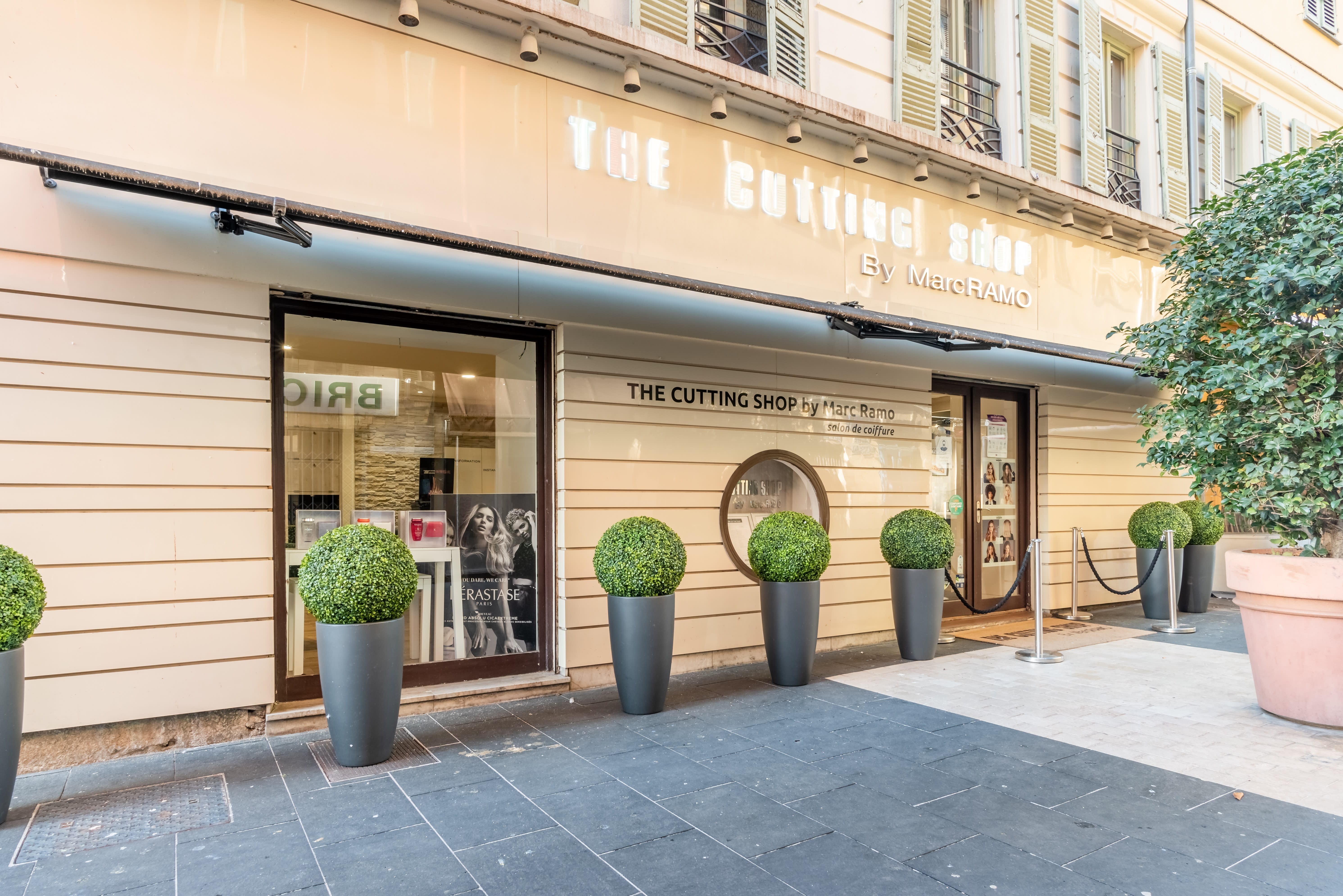 The cutting Shop by Marc Ramo - Coiffure Nice - Photo de couverture - OneBooking