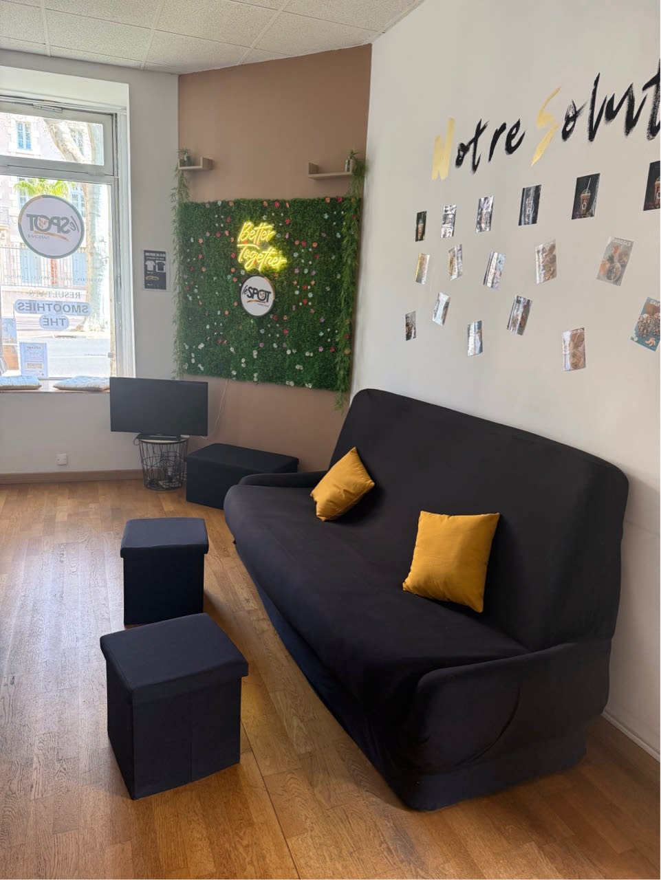 Le spot - Coiffure Narbonne - Photo de couverture - OneBooking