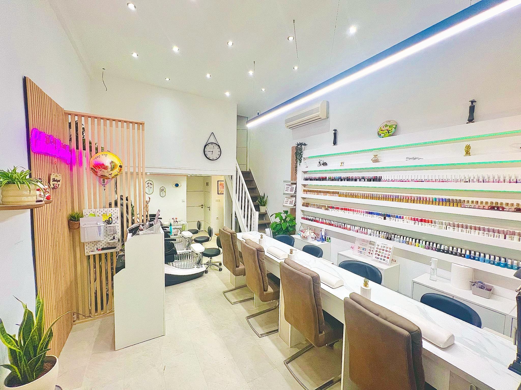 CELINE S BEAUTY - Sourcils & cils Nice - CELINE S BEAUTY - Photo Galerie - OneBooking