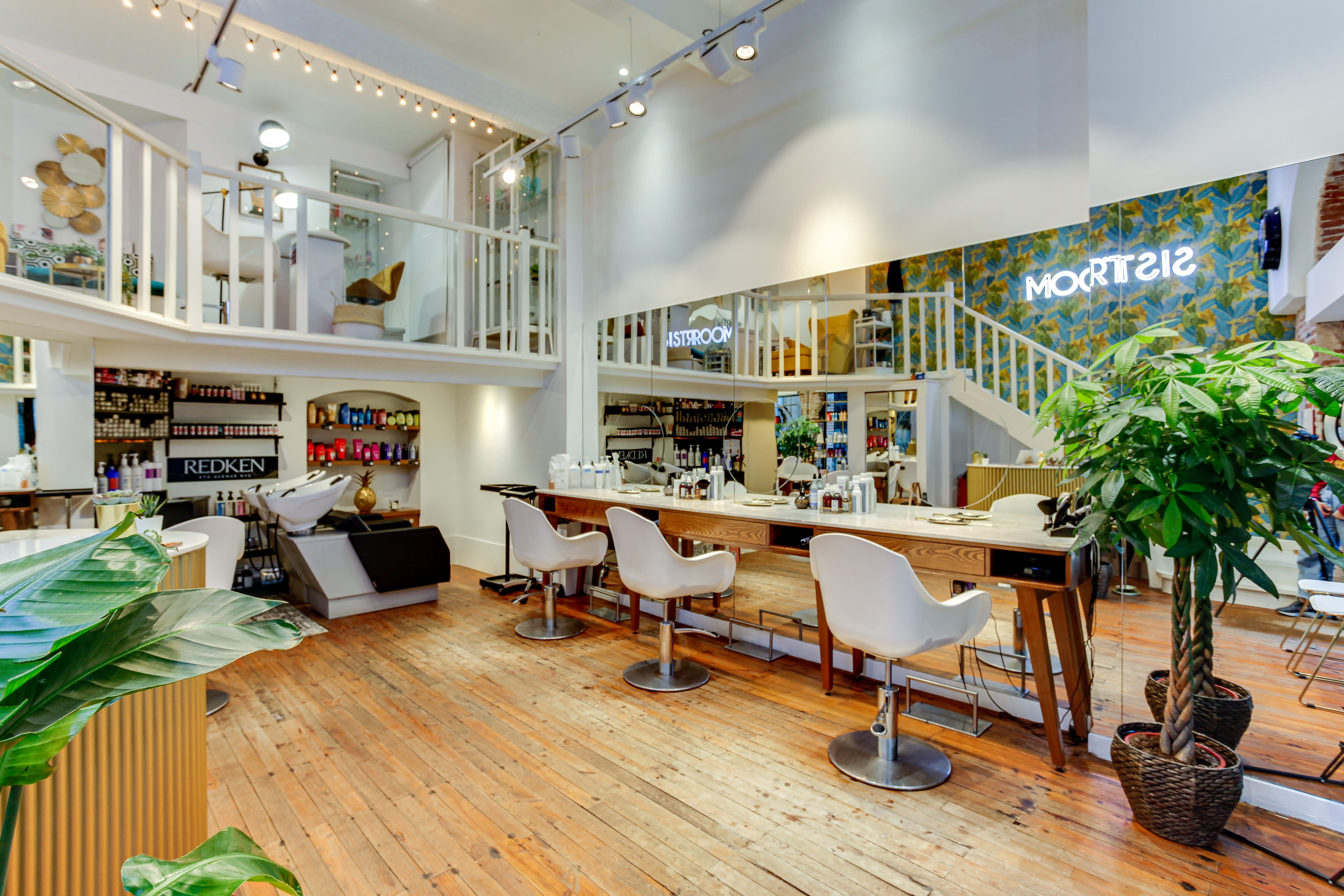 Sist'R Room - Peyrolière - Coiffure Toulouse - Photo de couverture - OneBooking