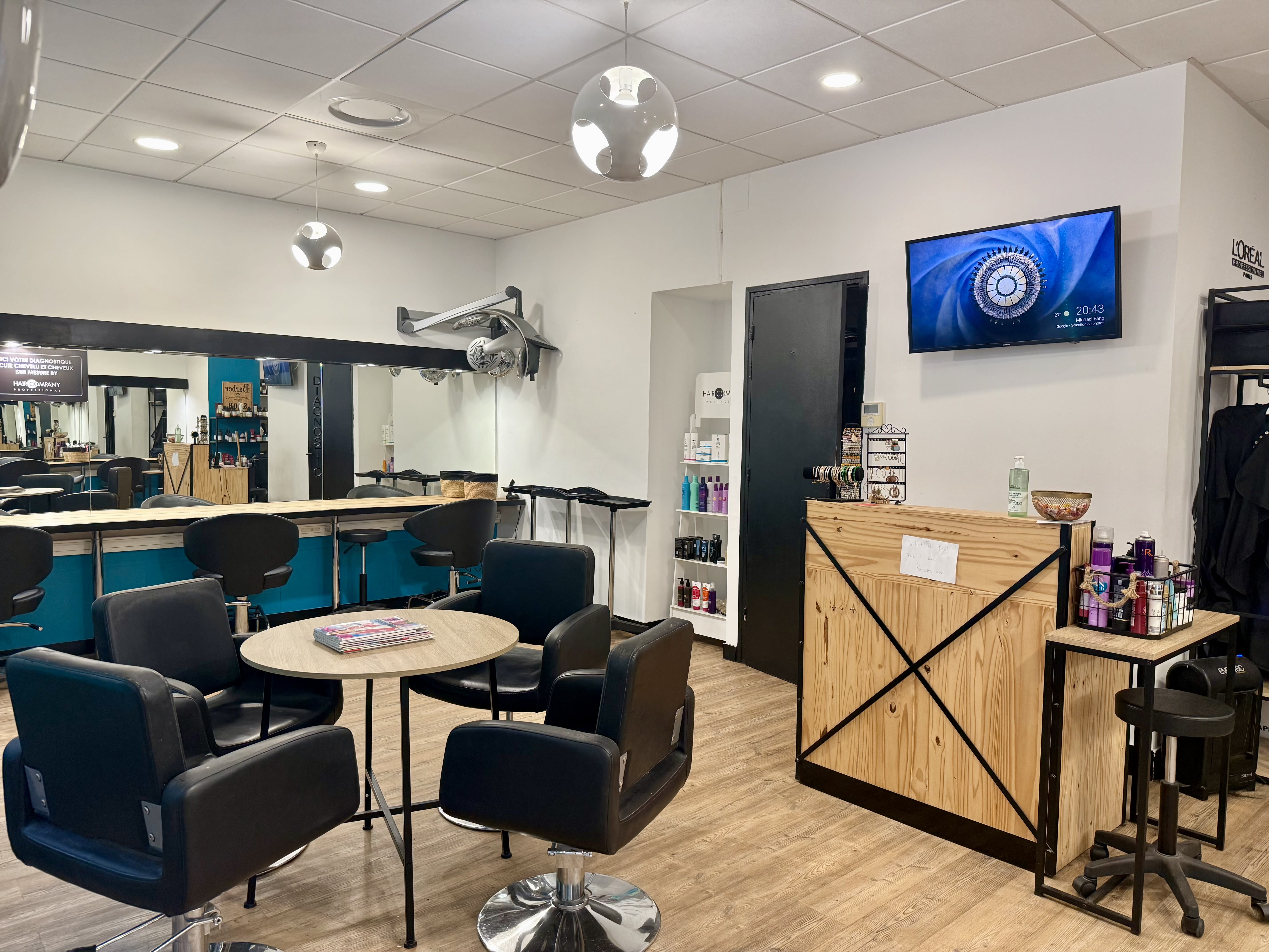Carré tif - Coiffure Nice - Photo de couverture - OneBooking