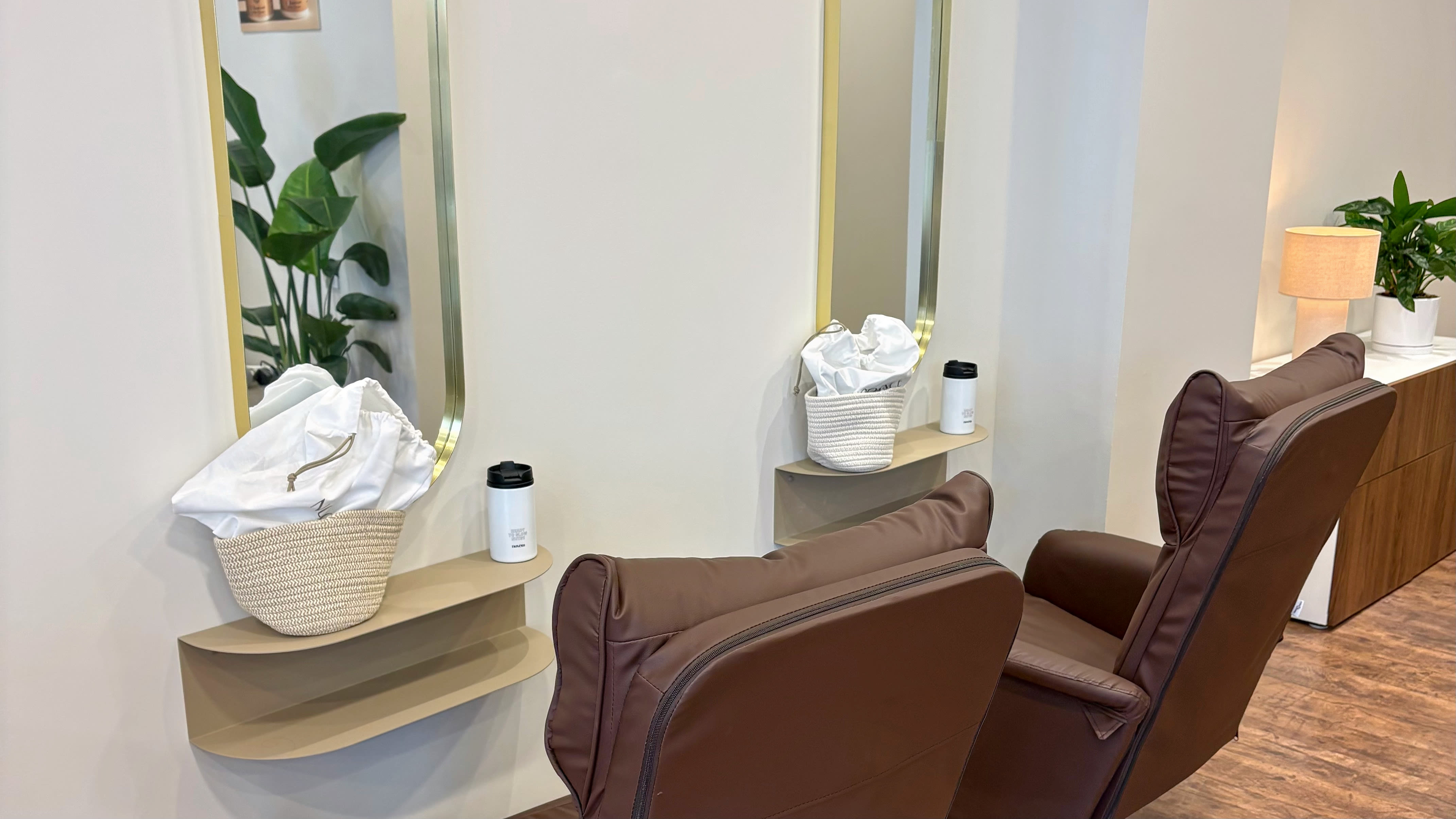 Novëm - Coiffure Grenoble - OneBooking