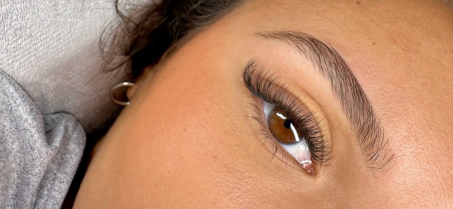 Riviera Eyes - Sourcils & cils Nice - Riviera Eyes - Photo Galerie - OneBooking