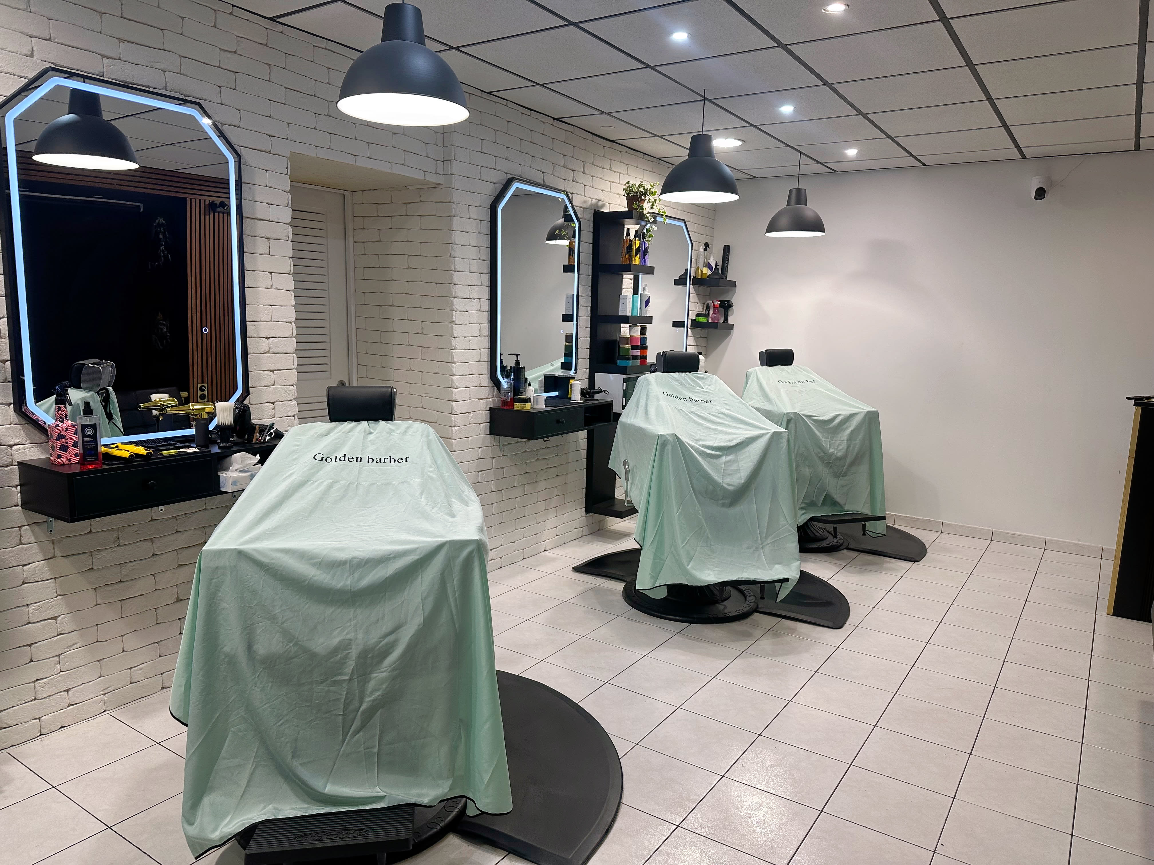 Mouss Barber - Coiffure Nantes - OneBooking