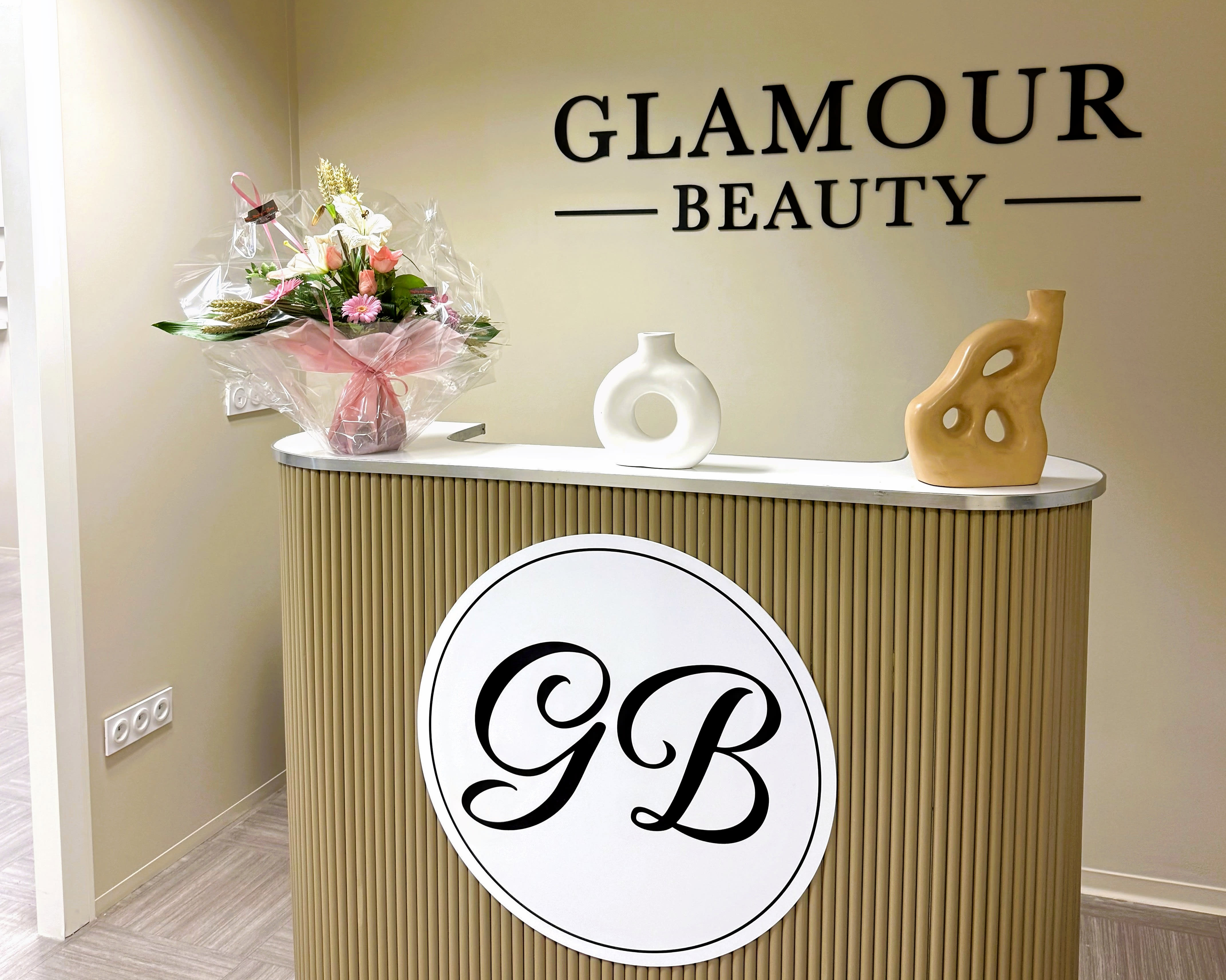 Glamour beauty - Maquillage Béziers - OneBooking