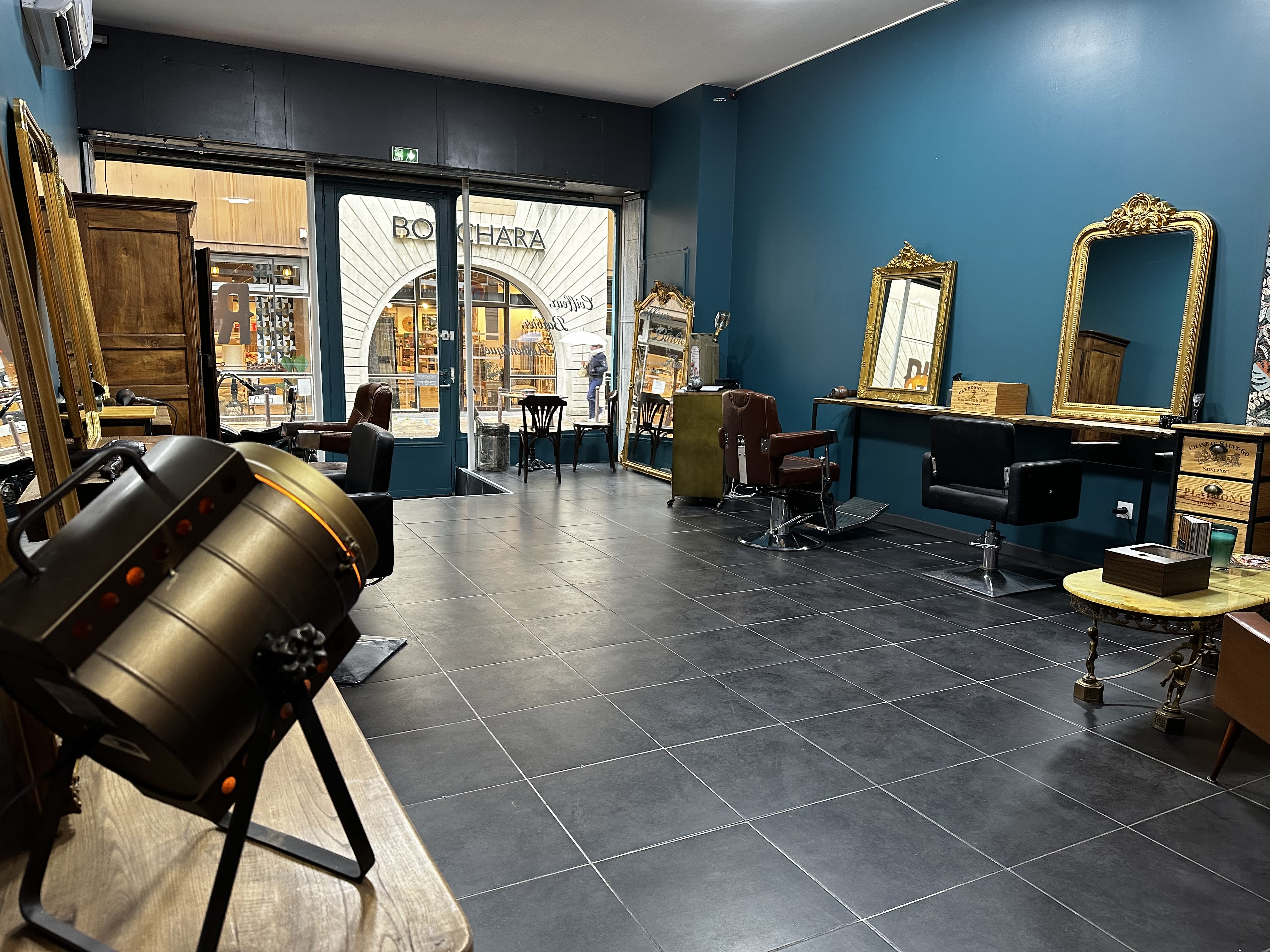 Le Repaire Des Hommes - Barbier Agen - Le Repaire Des Hommes - Photo Galerie - OneBooking