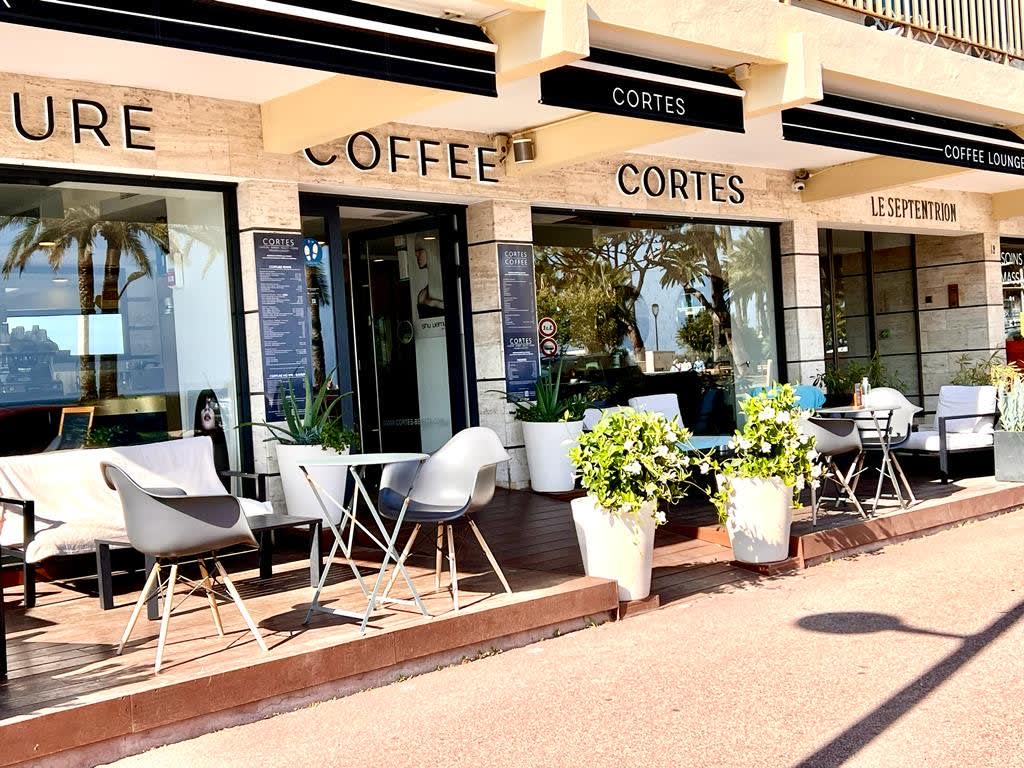 Salon Cortès - Institut de beauté Antibes - Salon Cortès - Photo Galerie - OneBooking