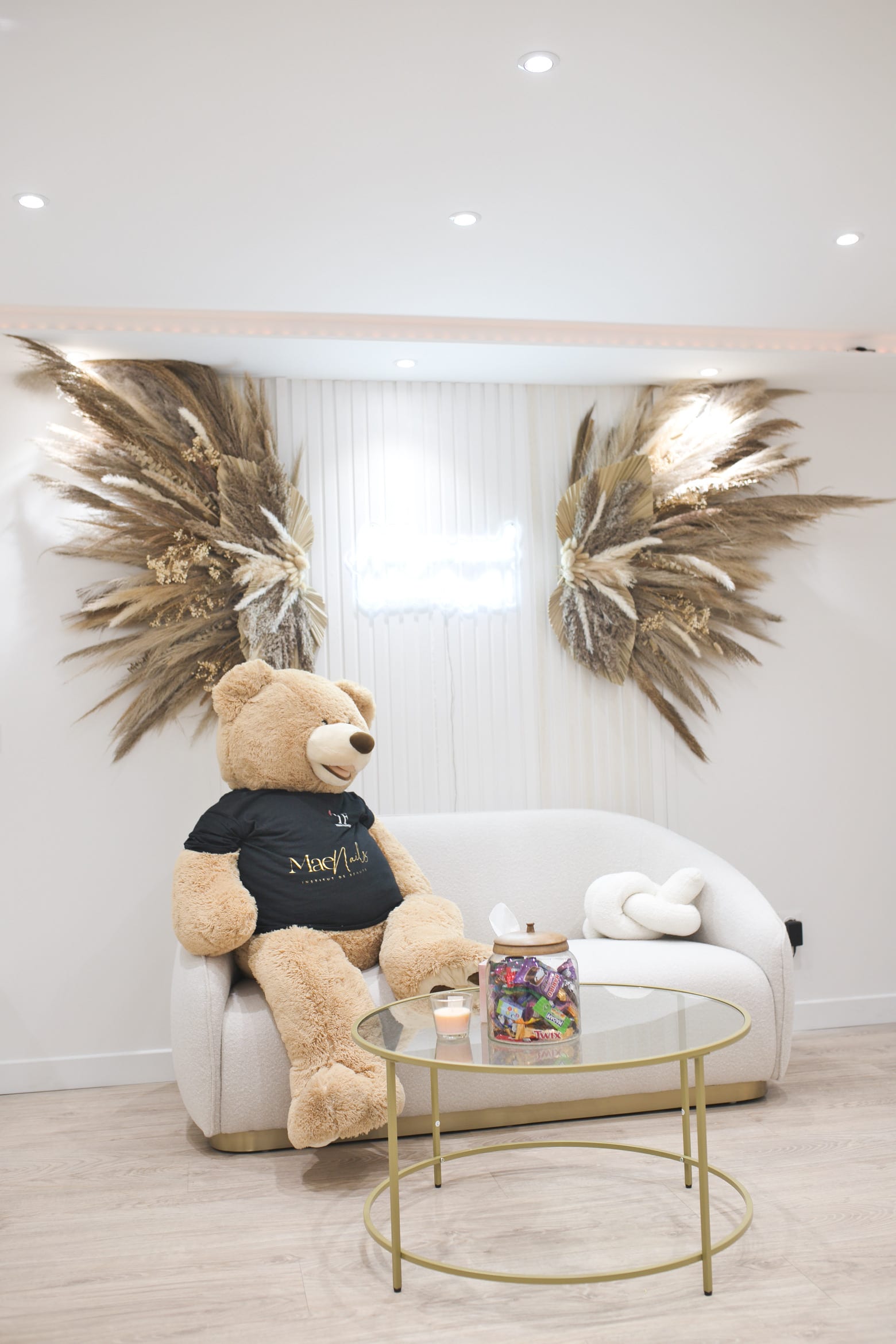 Maenails - Institut de beauté Cannes - Maenails - Photo Galerie - OneBooking