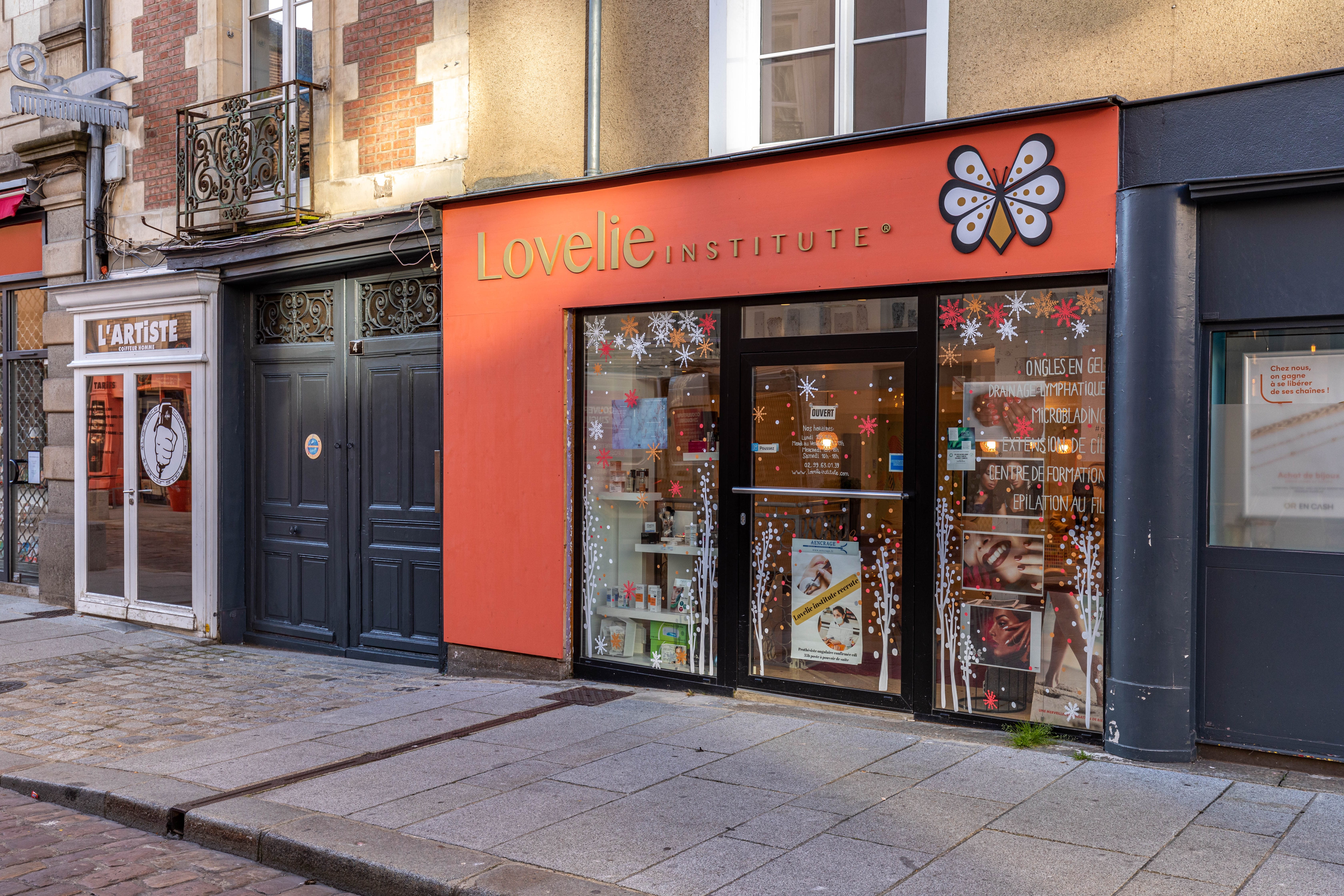 Lovelie Institute - Onglerie Rennes - OneBooking
