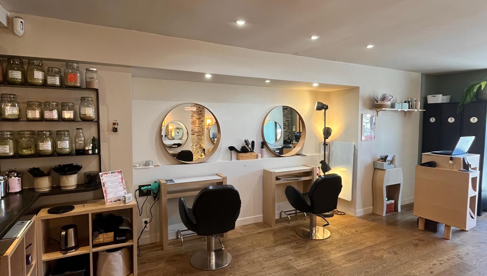 Un Hair Naturel - Place Viarme - Coiffure Nantes - Un Hair Naturel - Place Viarme - Photo Galerie - OneBooking