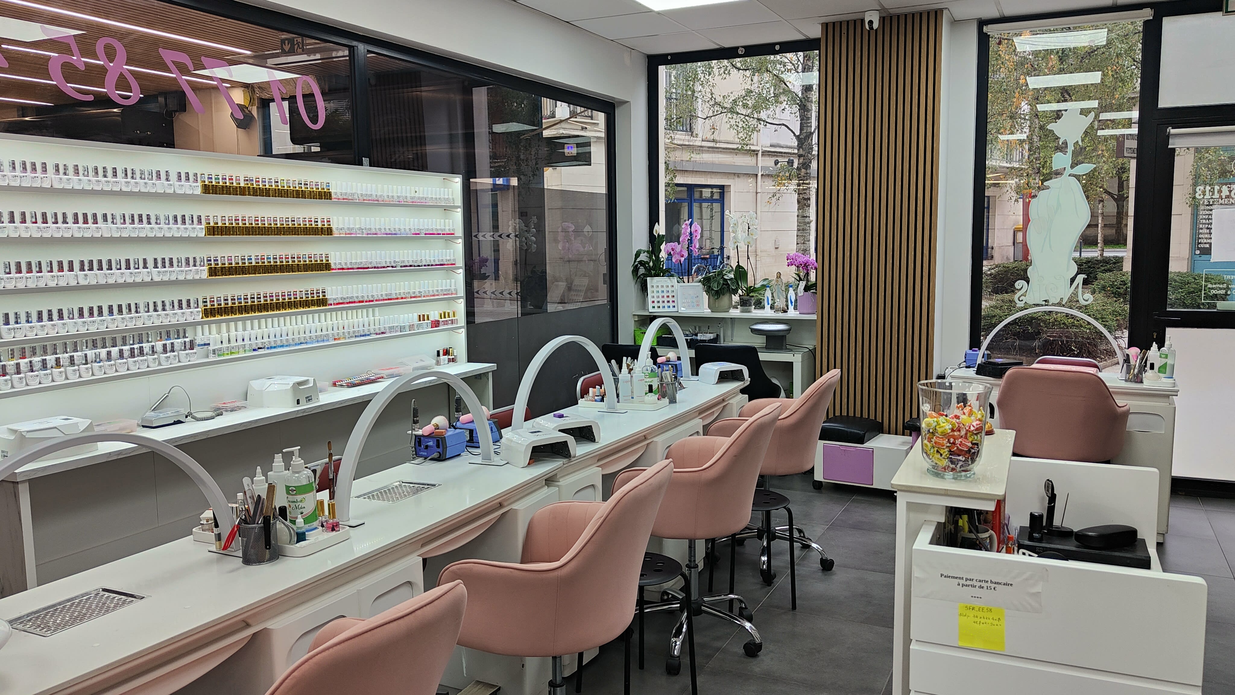 Beauty Nails