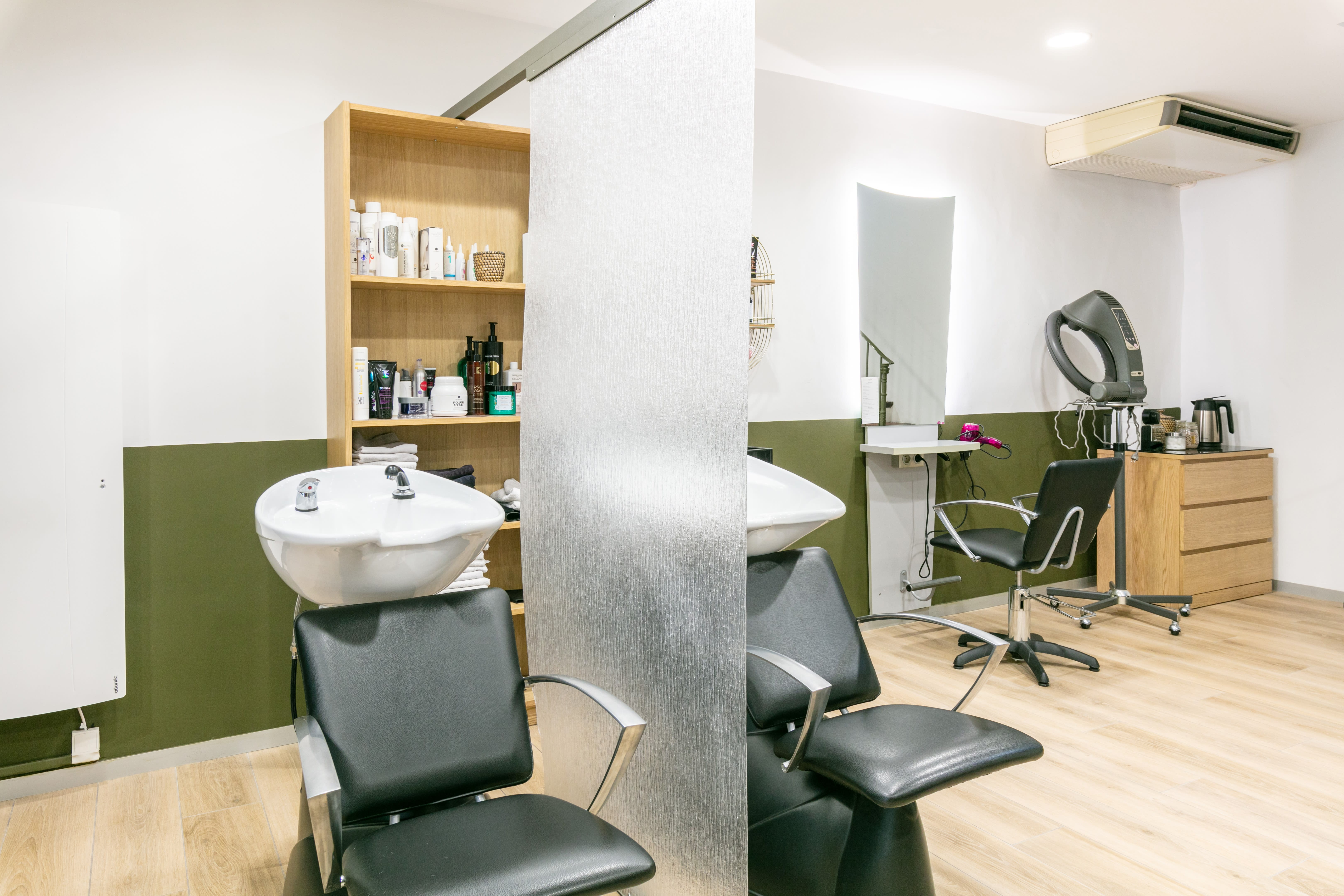 Signature - Coiffure Brignoles - Signature - Photo Galerie - OneBooking