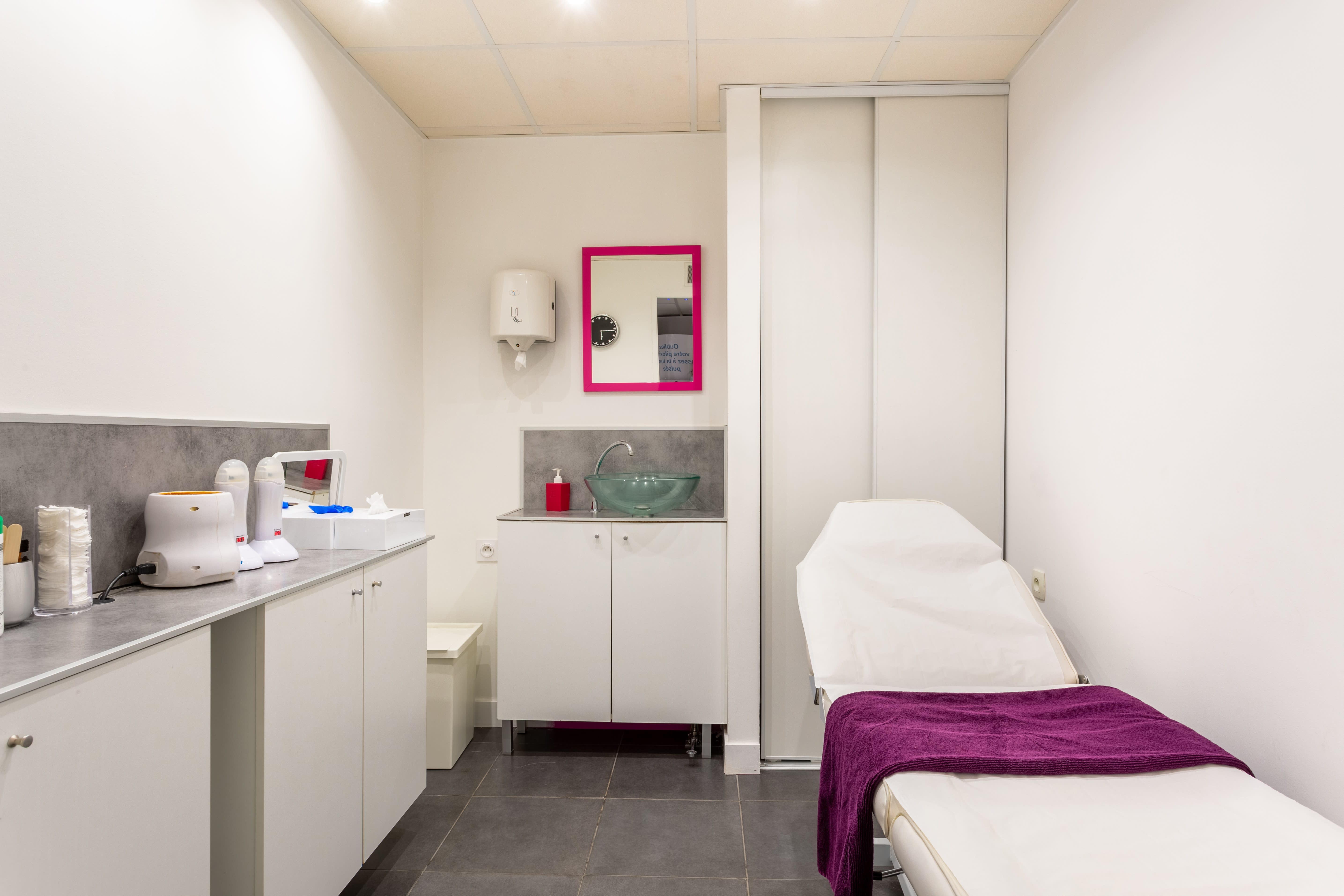 Dermo Esthétic By Aureli’S - Institut de beauté Juan les Pins - Dermo Esthétic By Aureli’S - Photo Galerie - OneBooking