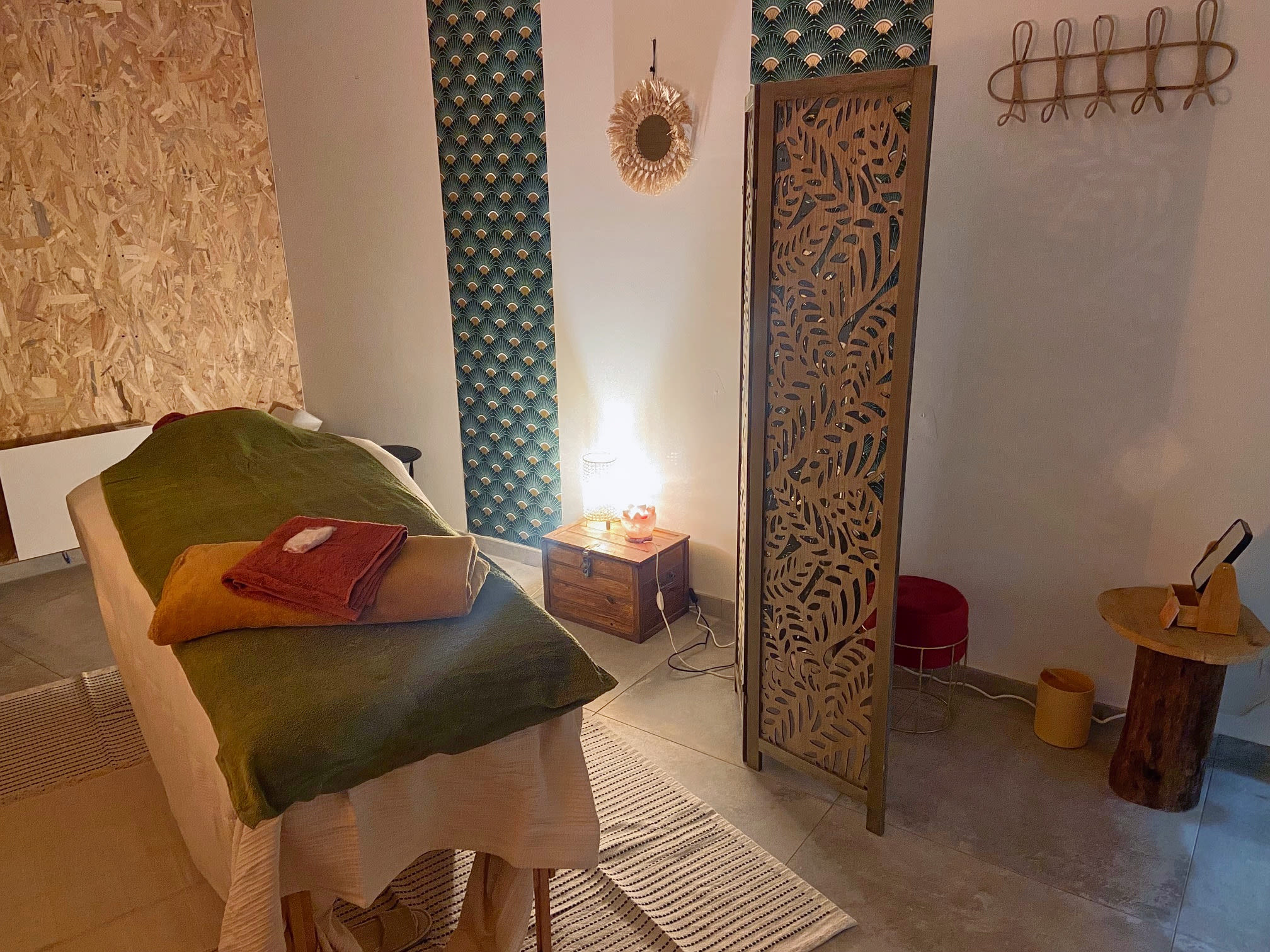 Espace beauté et bien être - Coiffure Hyères - Espace beauté et bien être - Photo Galerie - OneBooking