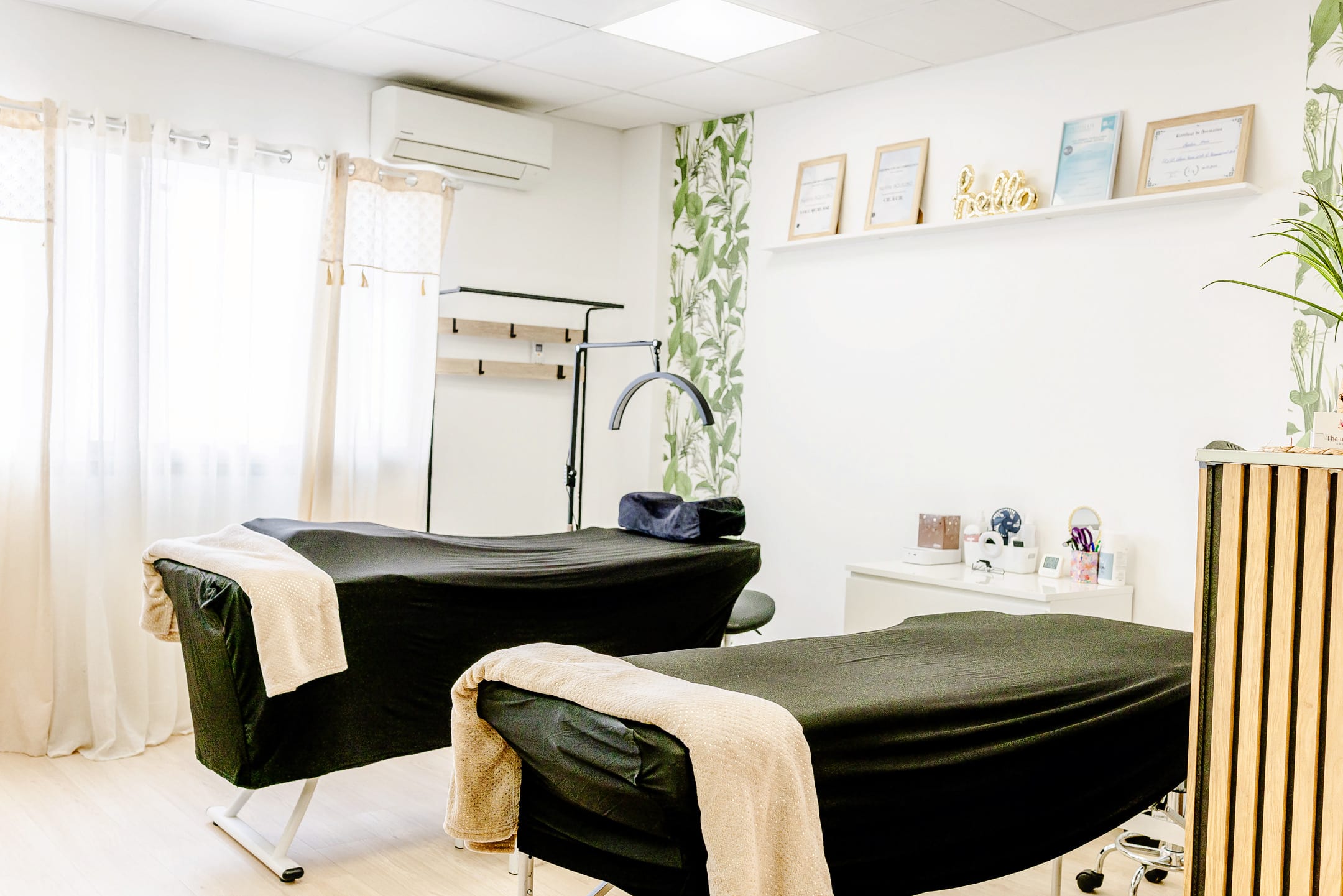 Les Cils d'Aurélie - Institut de beauté Antibes - Les Cils d'Aurélie - Photo Galerie - OneBooking