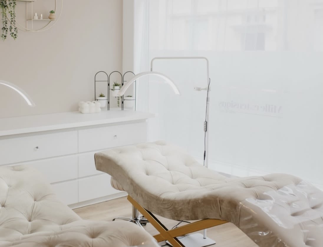 Mille Extensions | Institut de Beauté - Institut de beauté Angers - OneBooking