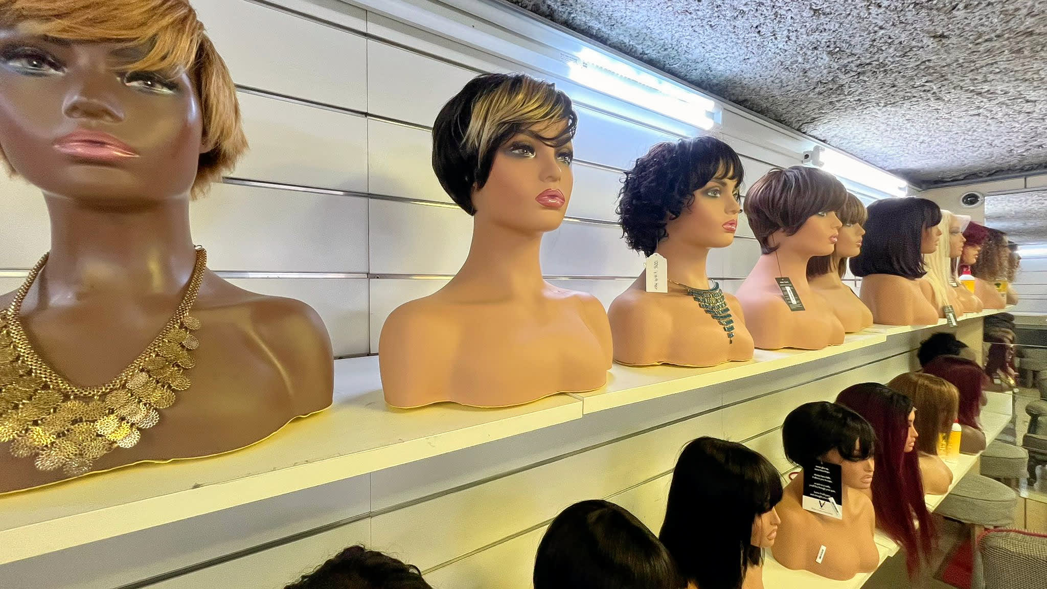 Brooklyn Hair Shop - Rue de Strasbourg - Coiffure Nantes - Brooklyn Hair Shop - Rue de Strasbourg - Photo Galerie - OneBooking