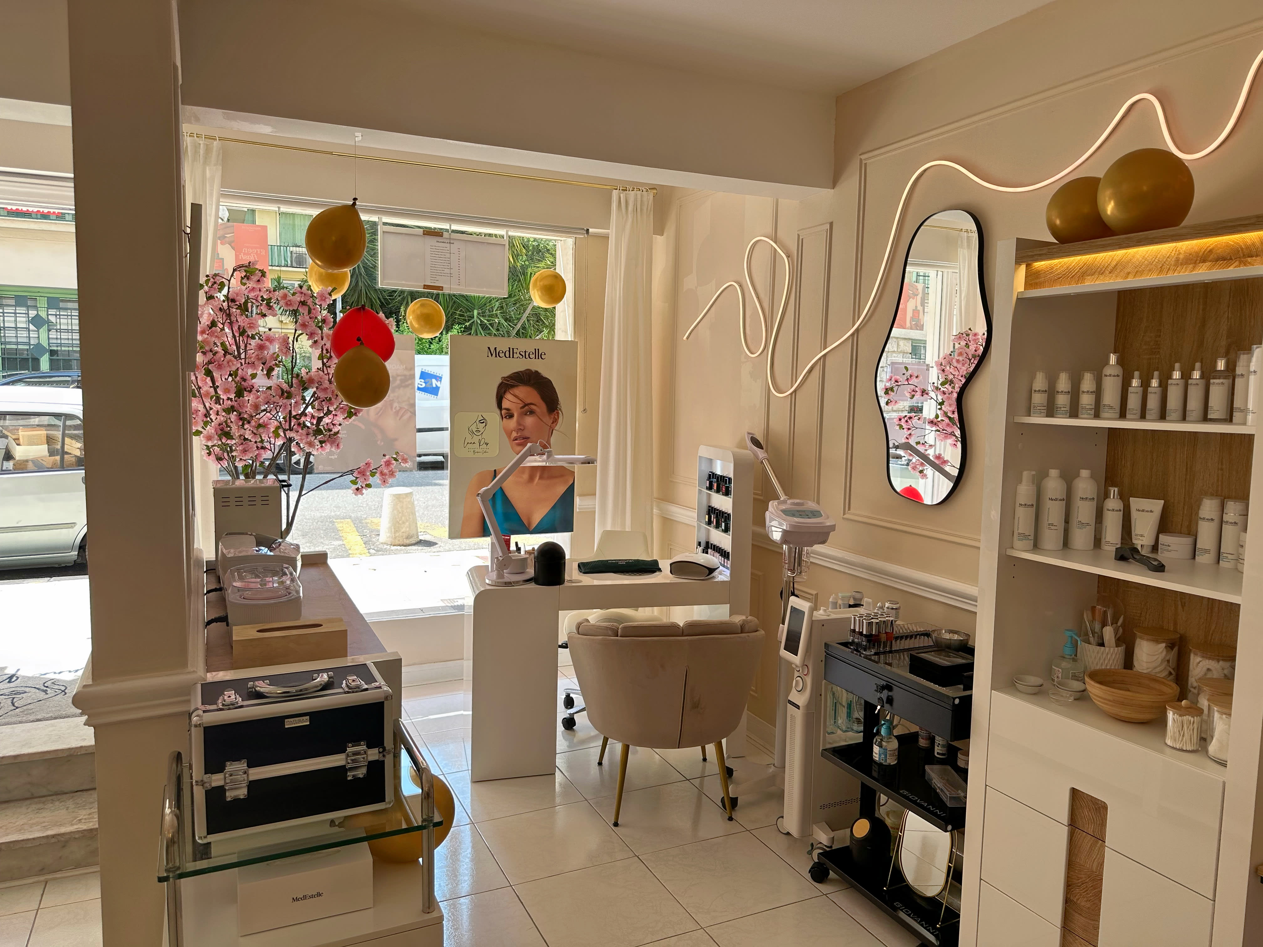 LUNA POP - Soin visage Nice - LUNA POP - Photo Galerie - OneBooking