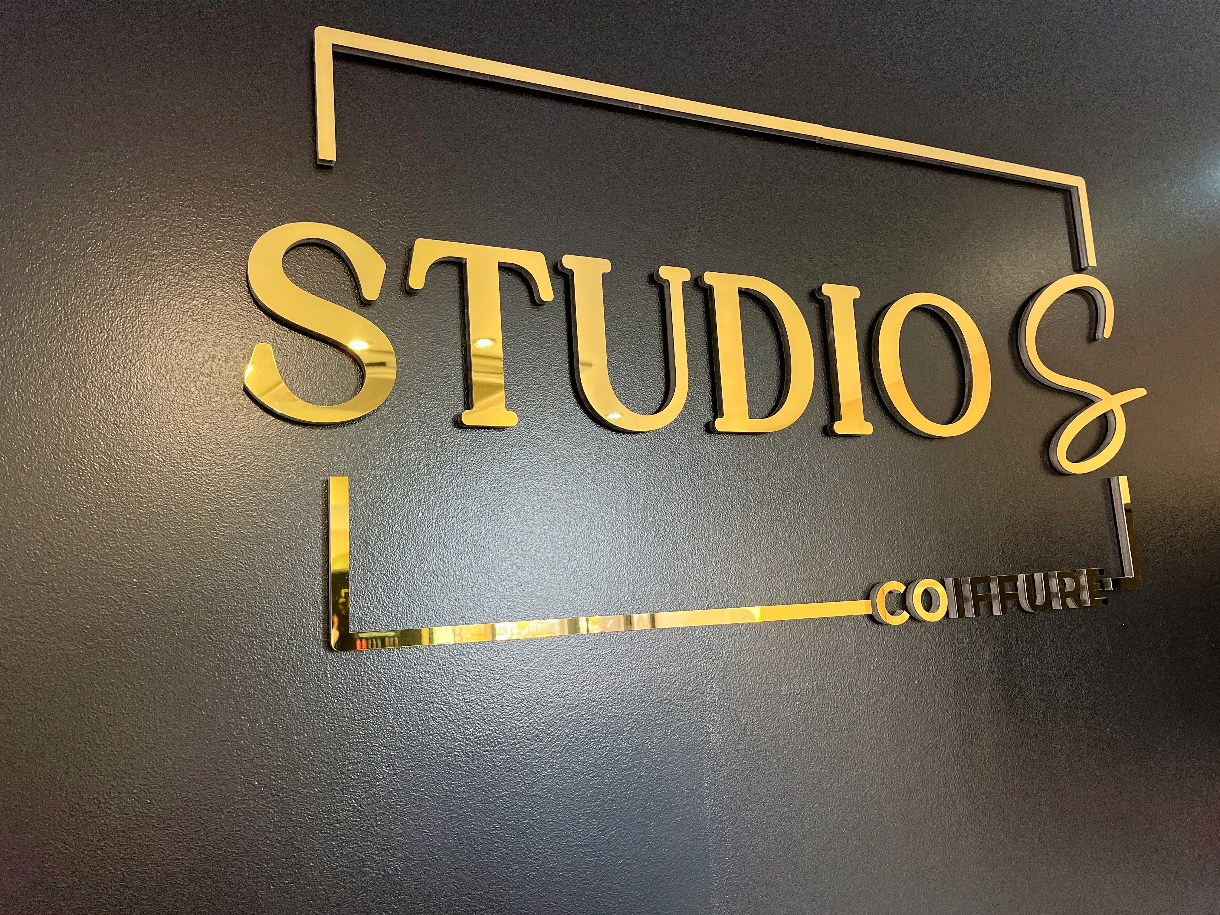 Studio S - Coiffure Le Luc - Studio S - Photo Galerie - OneBooking