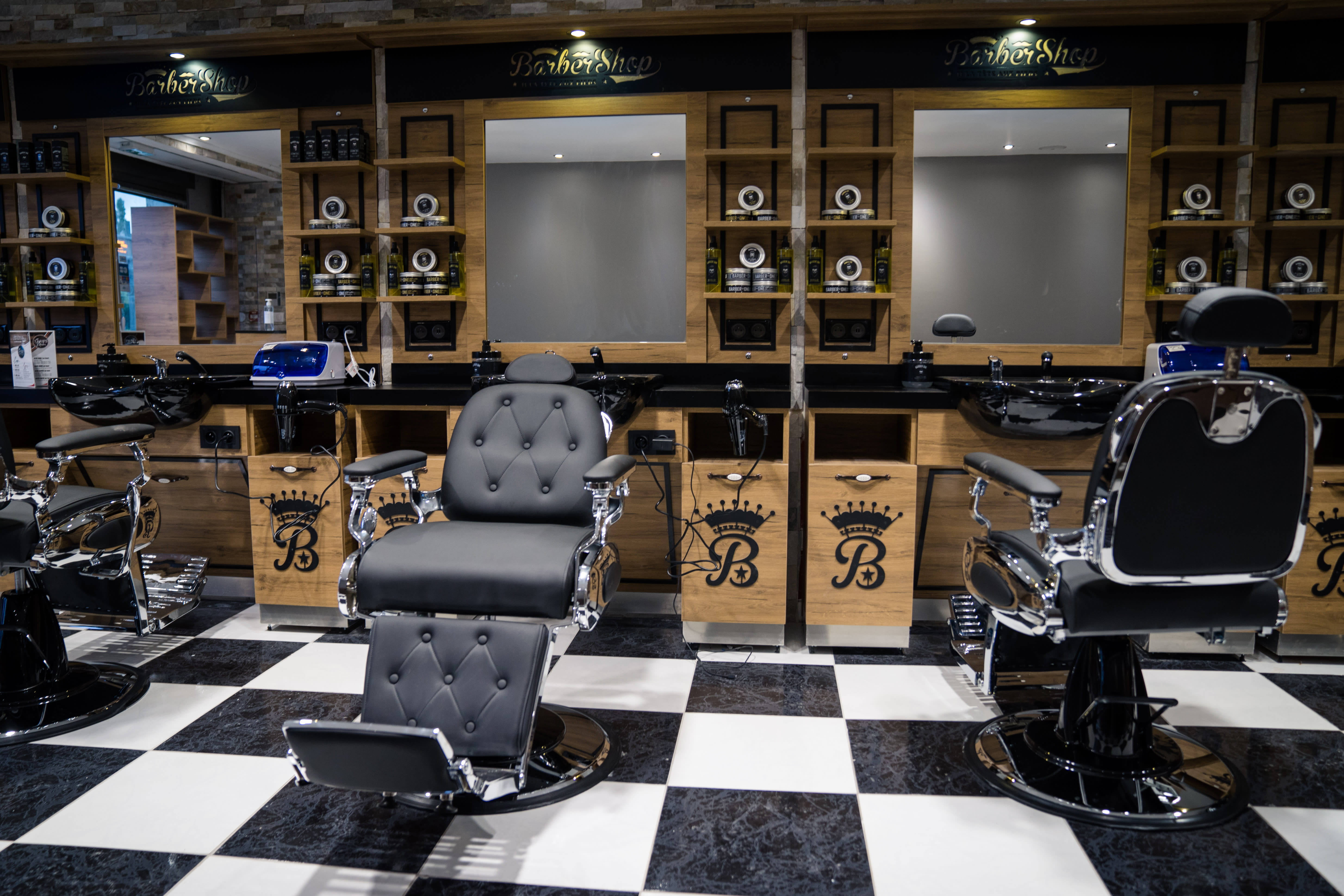 Barbershop de la tete aux pieds