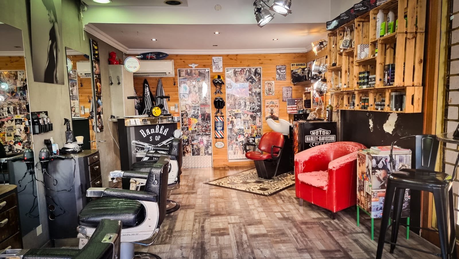 Racine d’homme barber shop