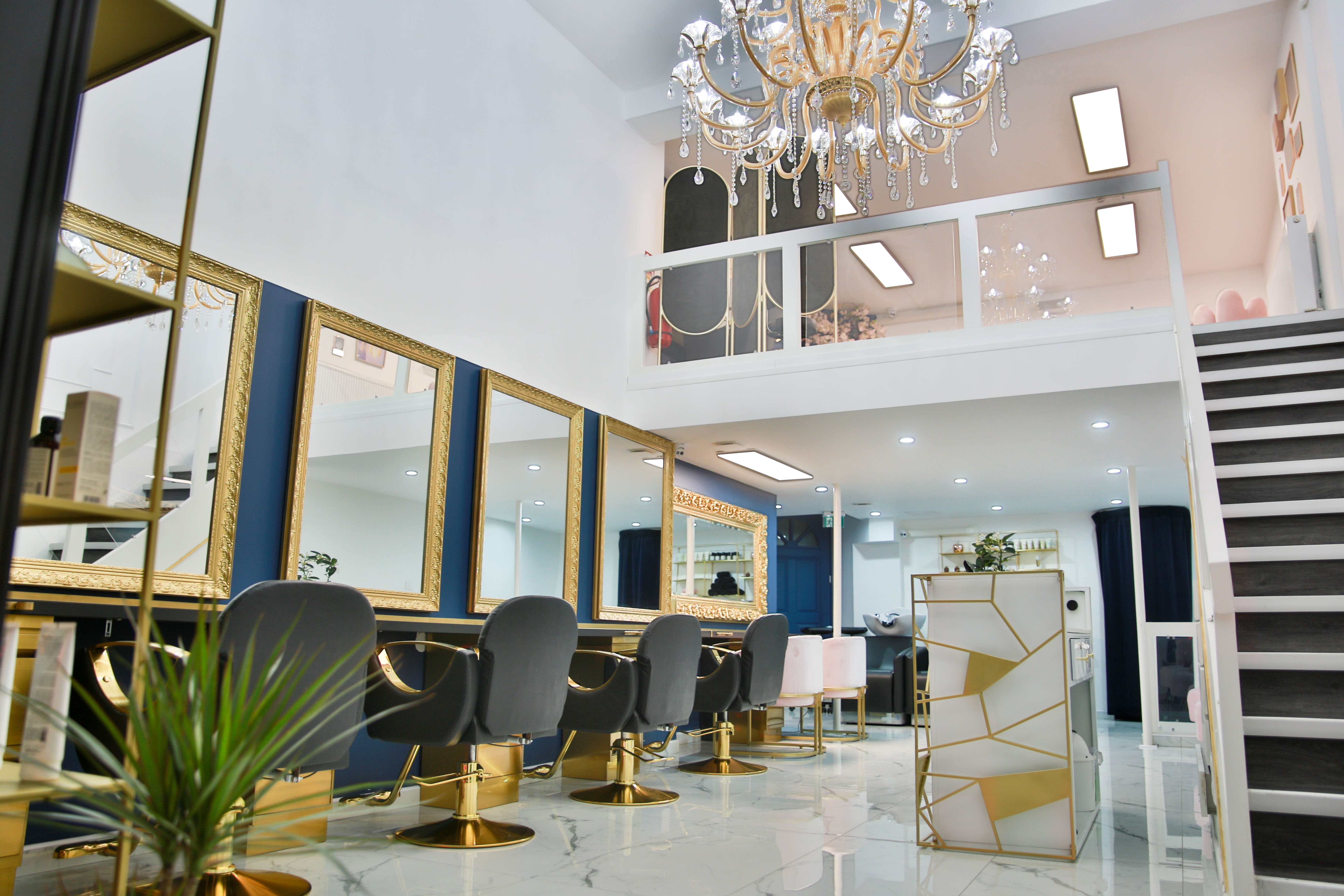 IZEY • Coiffure • Hammam  • Soins