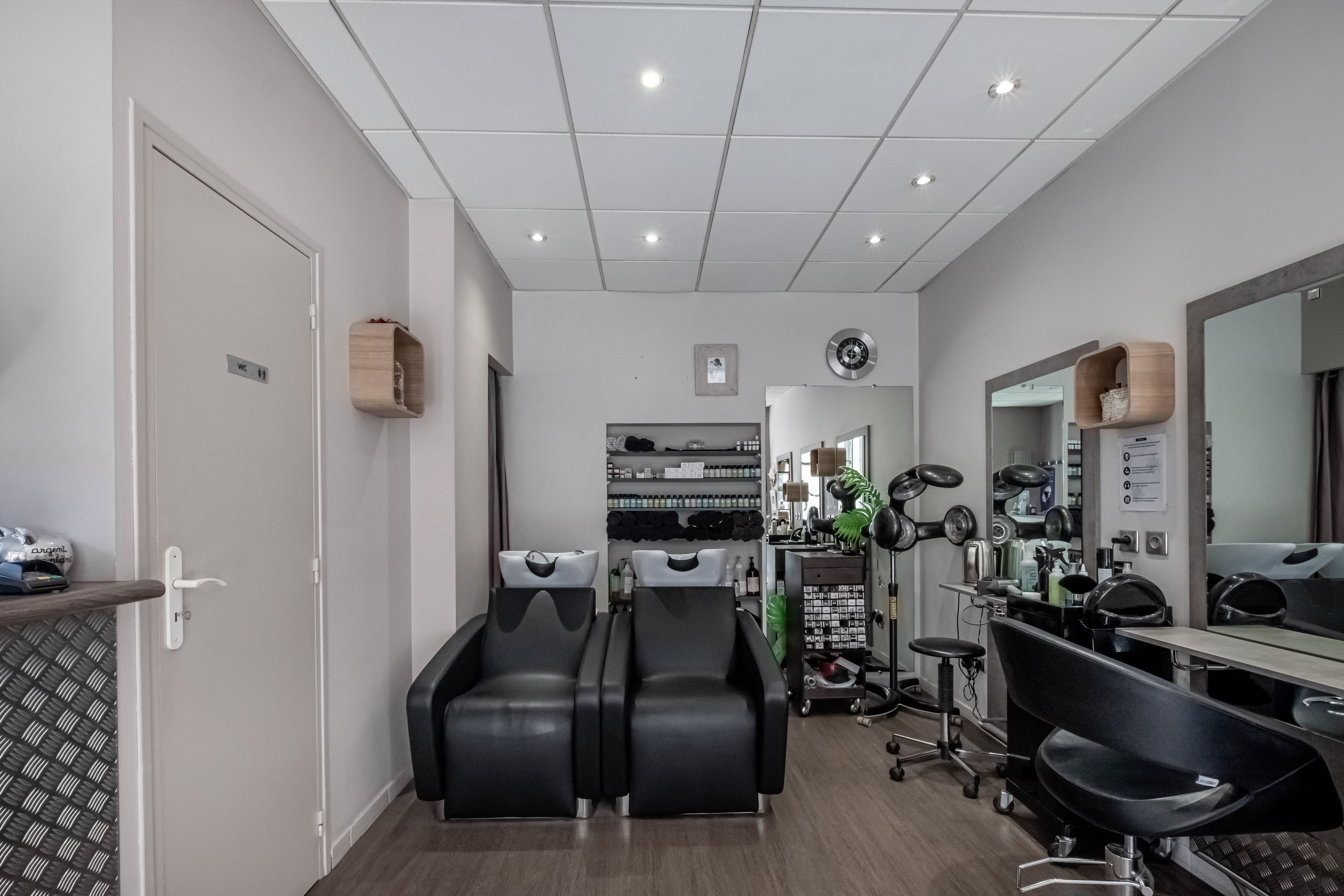 L’instant present  - Coiffure Toulouse - L’instant present  - Photo Galerie - OneBooking