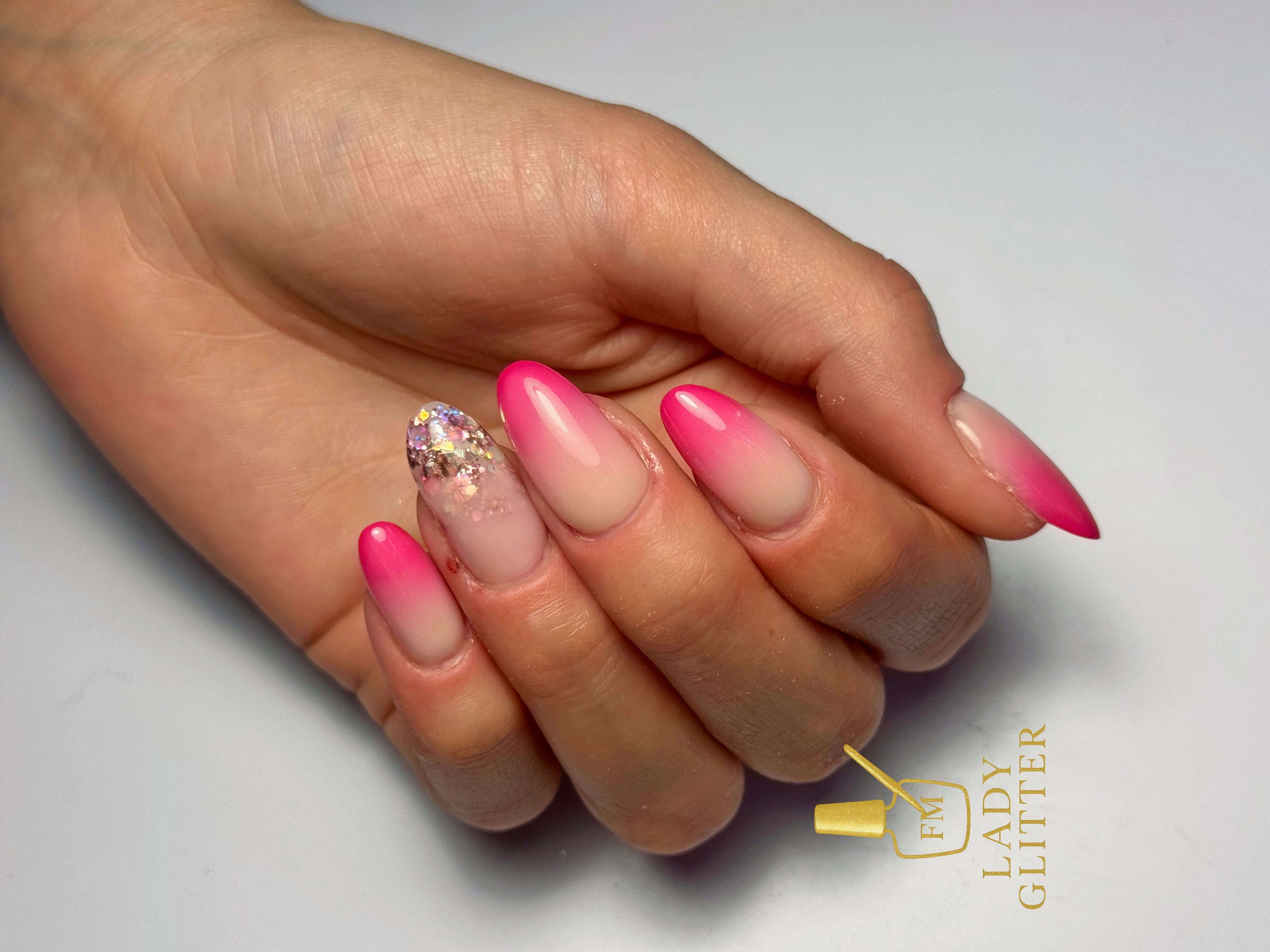 Lady Glitter - Institut de beauté Cannes - Lady Glitter - Photo Galerie - OneBooking